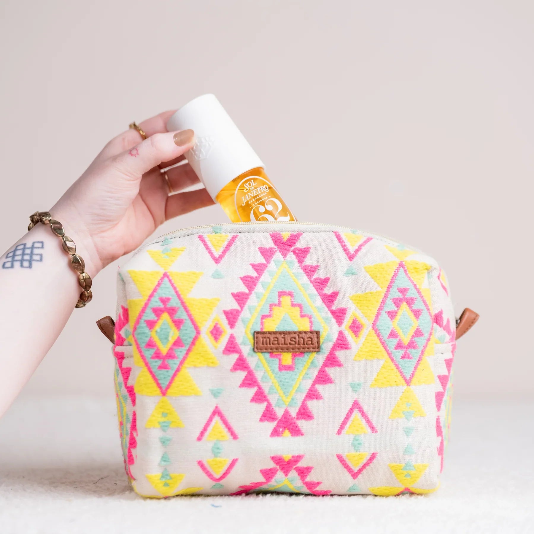 Chutki Mein Sorted: Monsoon Travel Made Easy with Maisha’s Essential Pouches