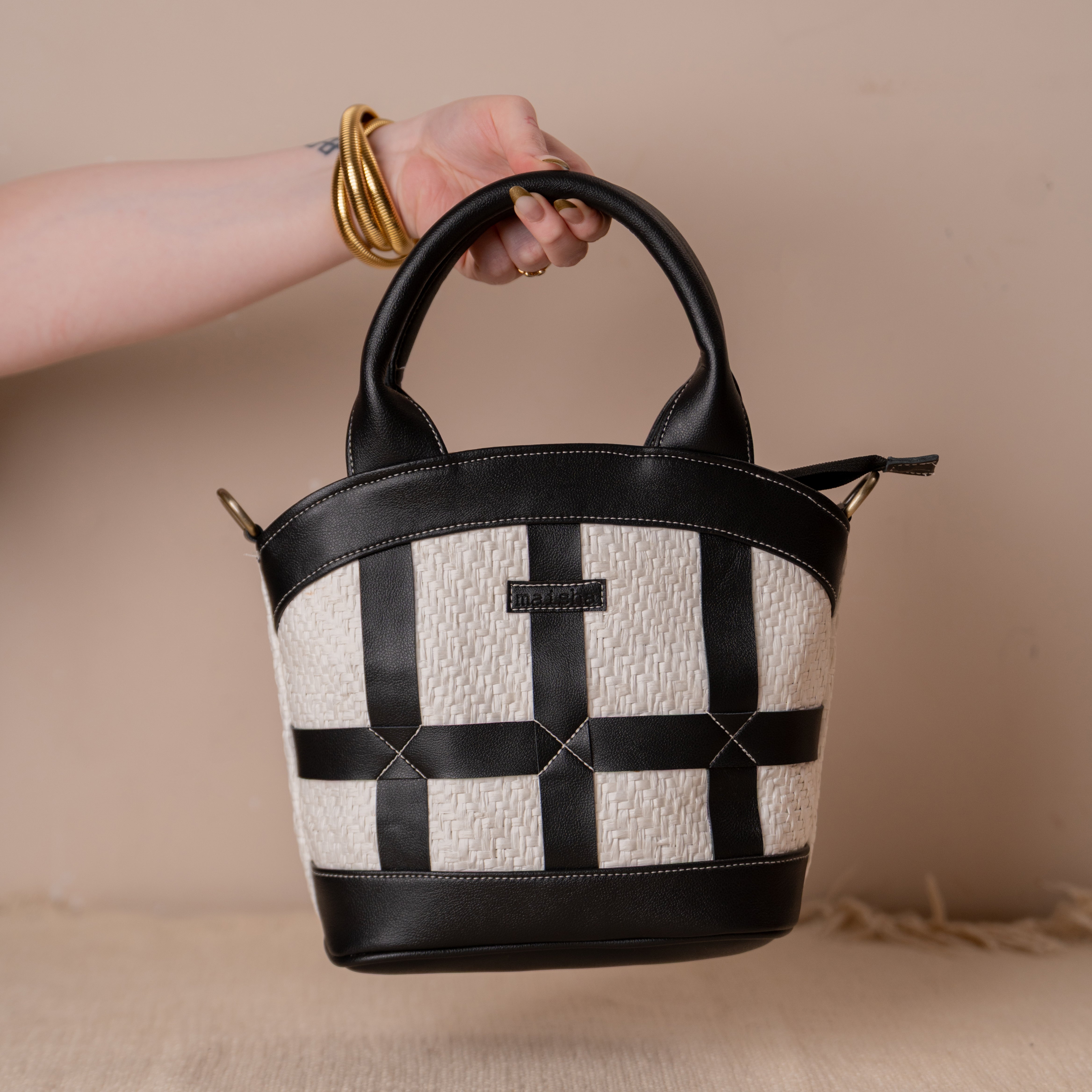 Salt & Pepper Raffia Bag