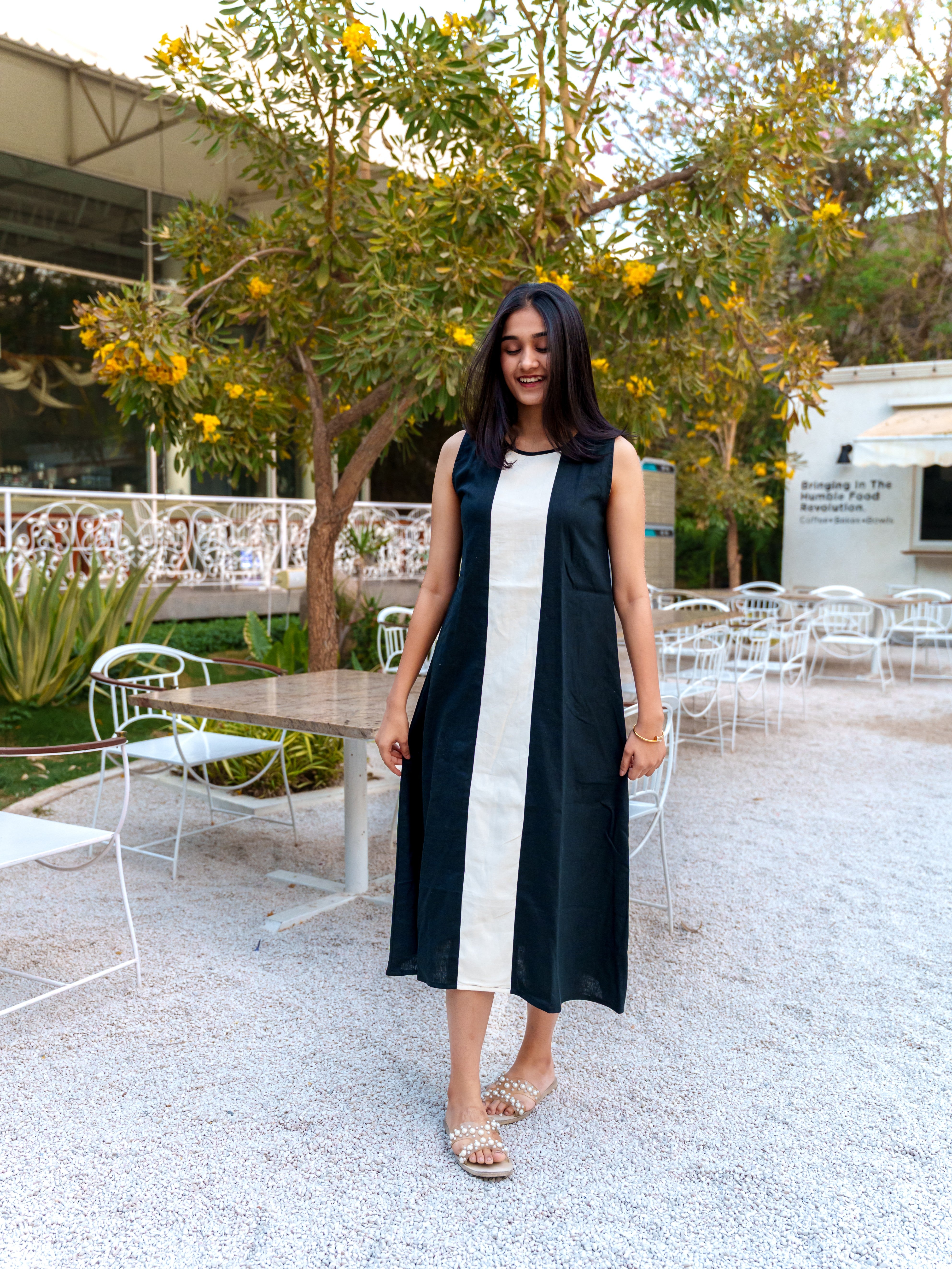 Black Chromatic Charm Dress