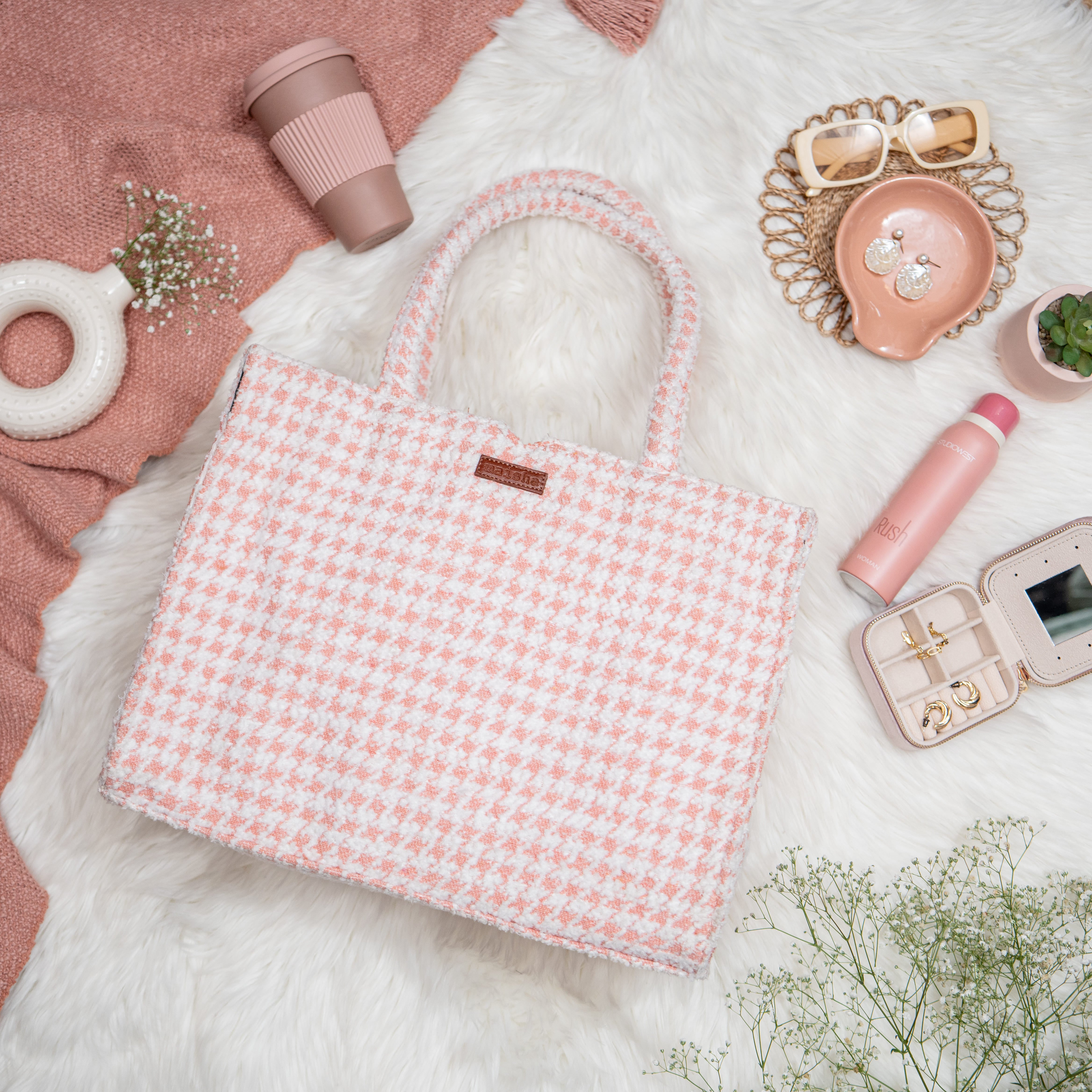 Preach The Peach Box Bag