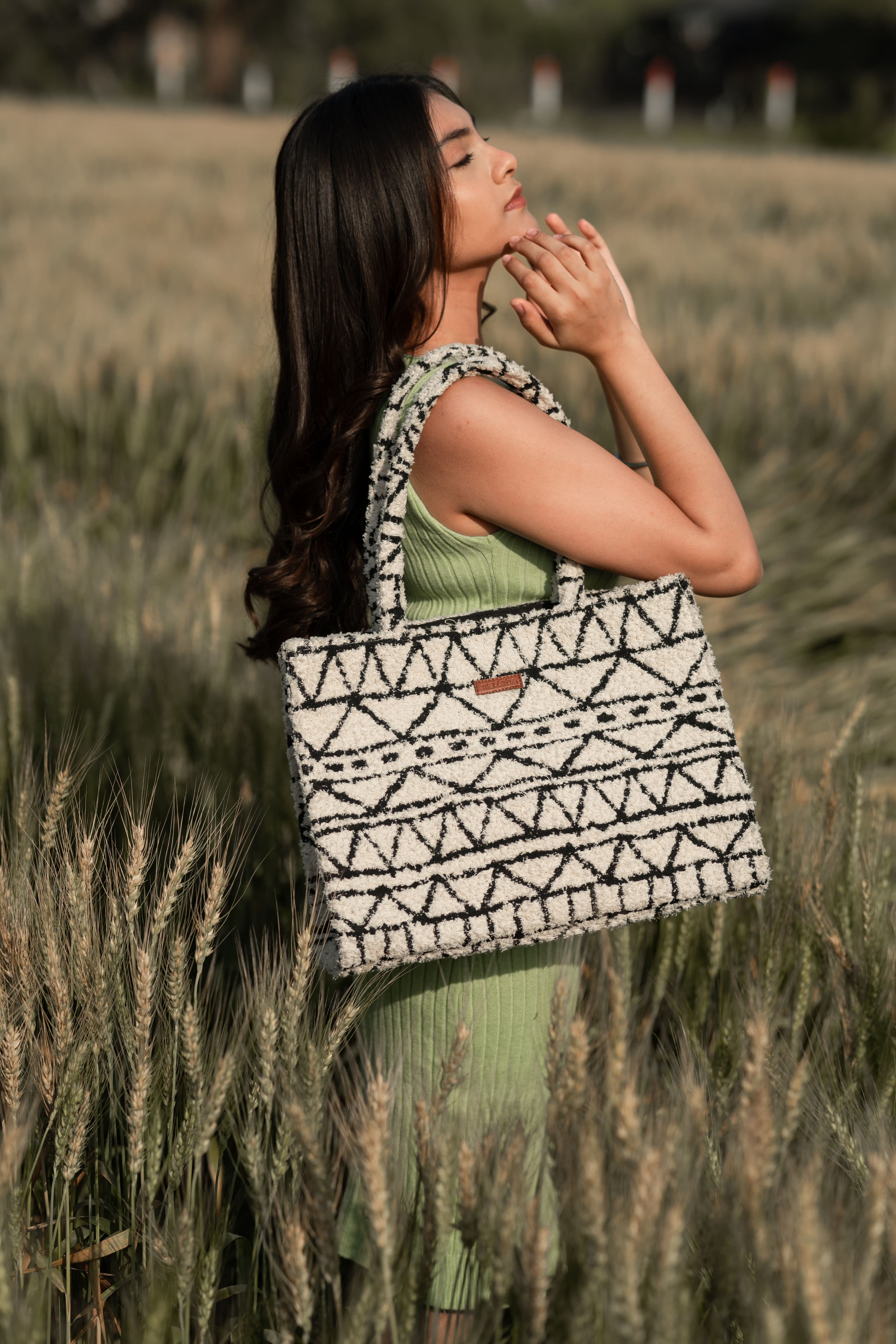 Monochrome Fuzz Box Bag (LARGE)