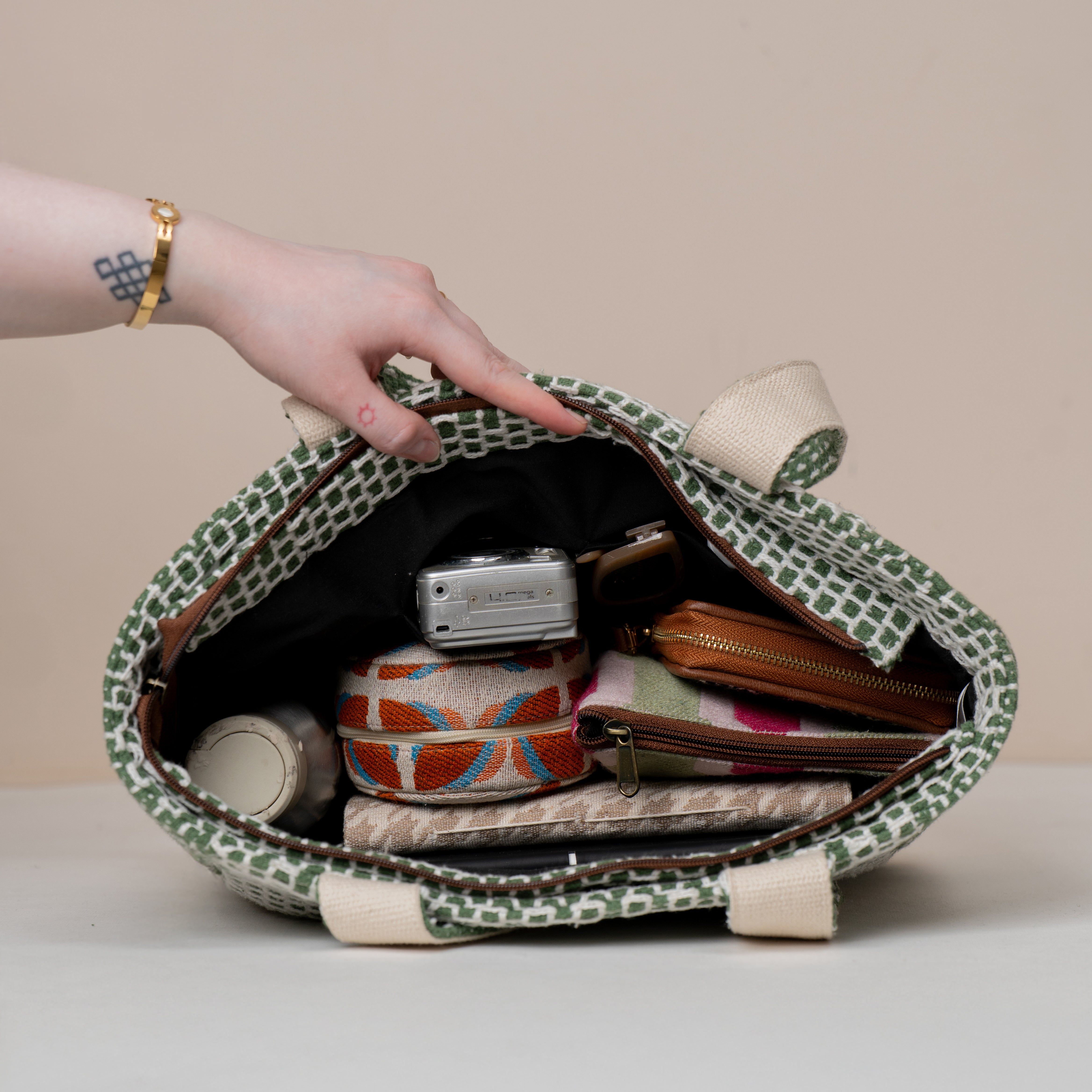 Olive Maze Utility Bag