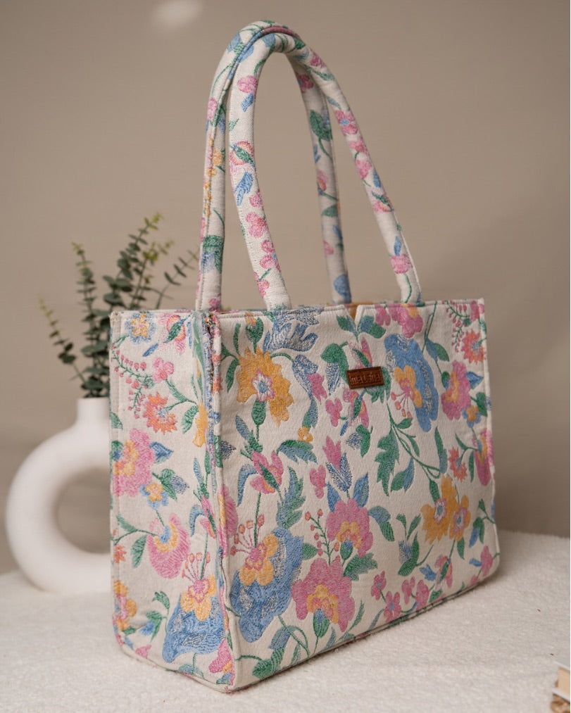 Wildest Dreams Box Bag (LARGE)