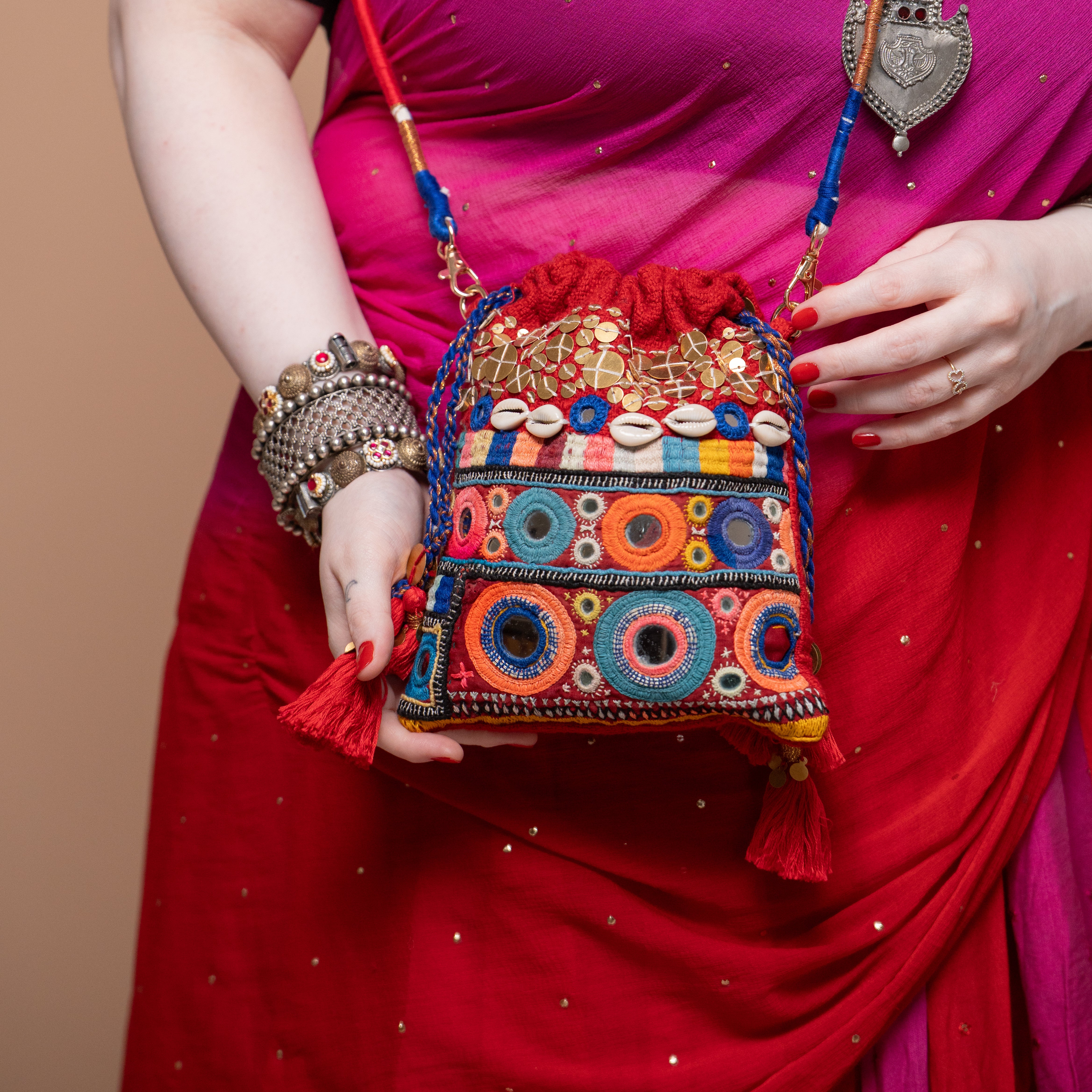 The Raas Rangni festive Potli