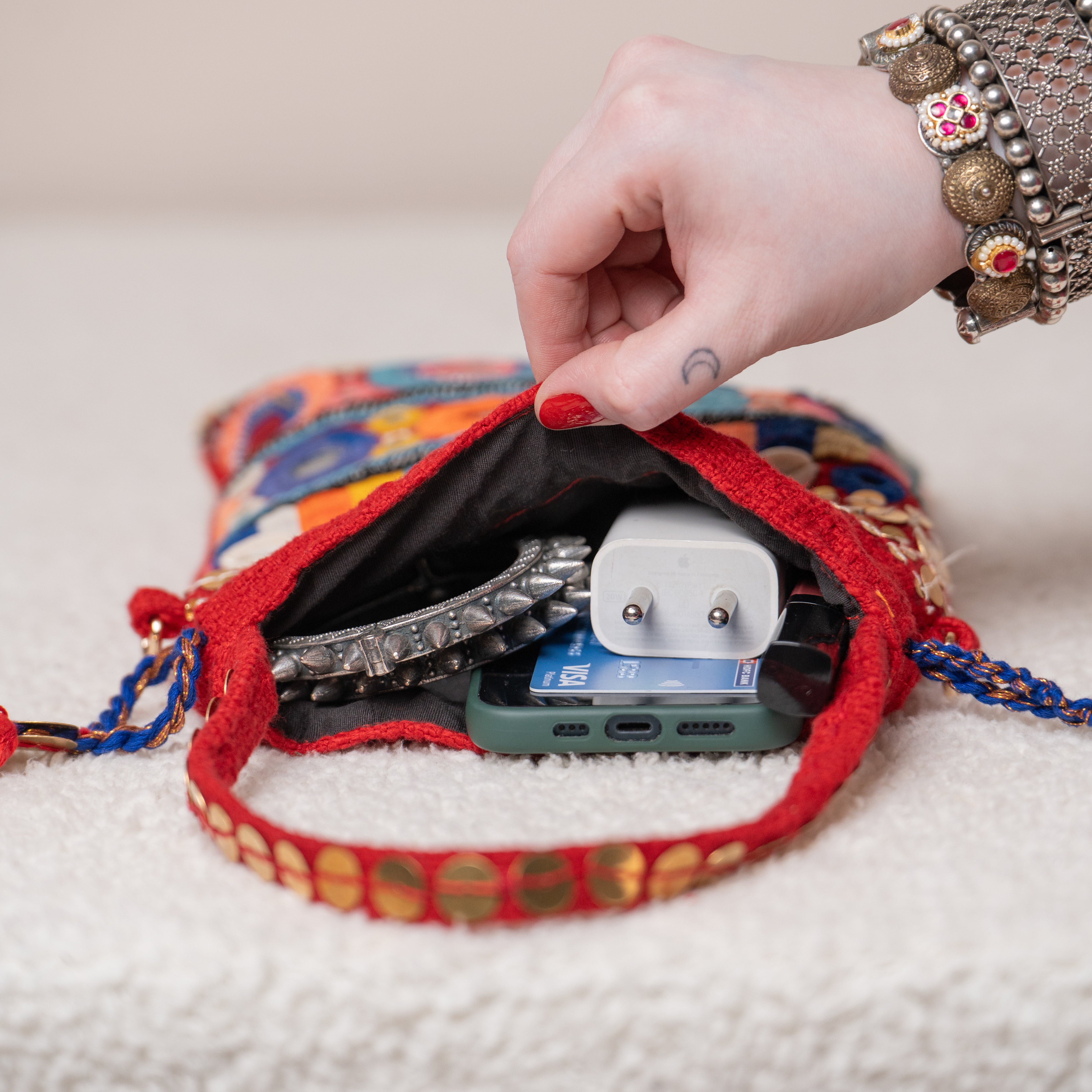 The Raas Rangni festive Potli