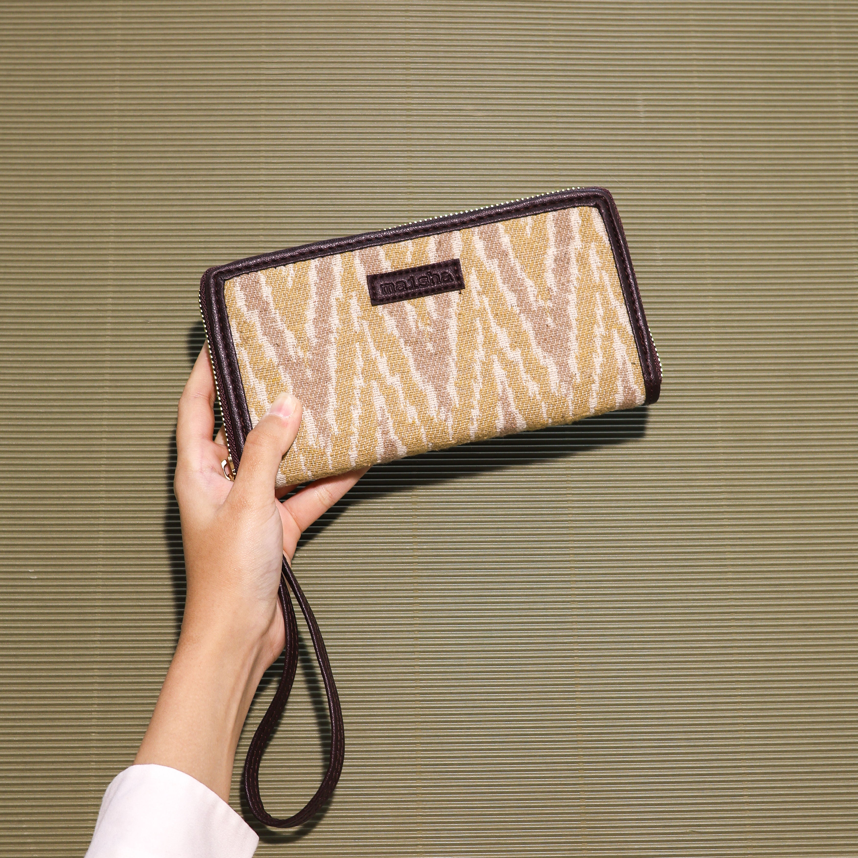 Buttercream Ikkat Wallet