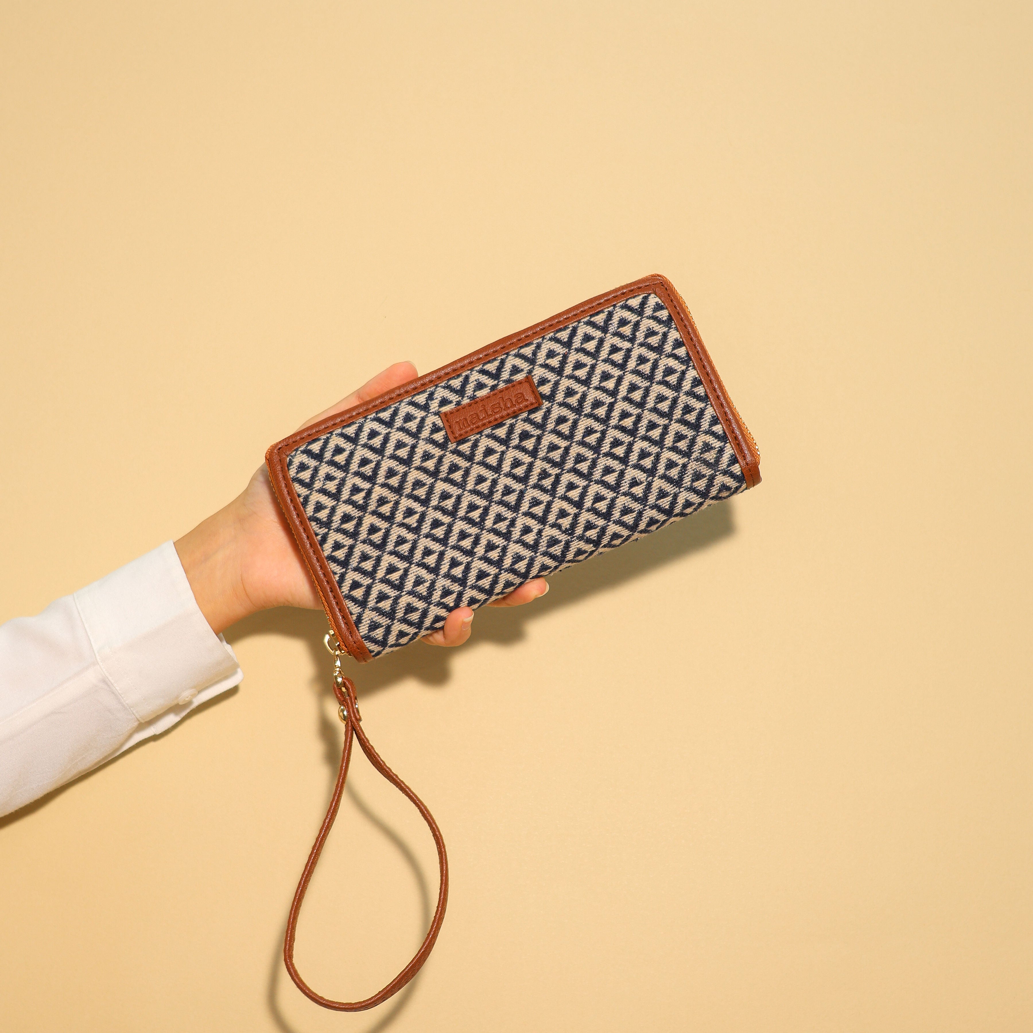 Illusory Allure Wallet