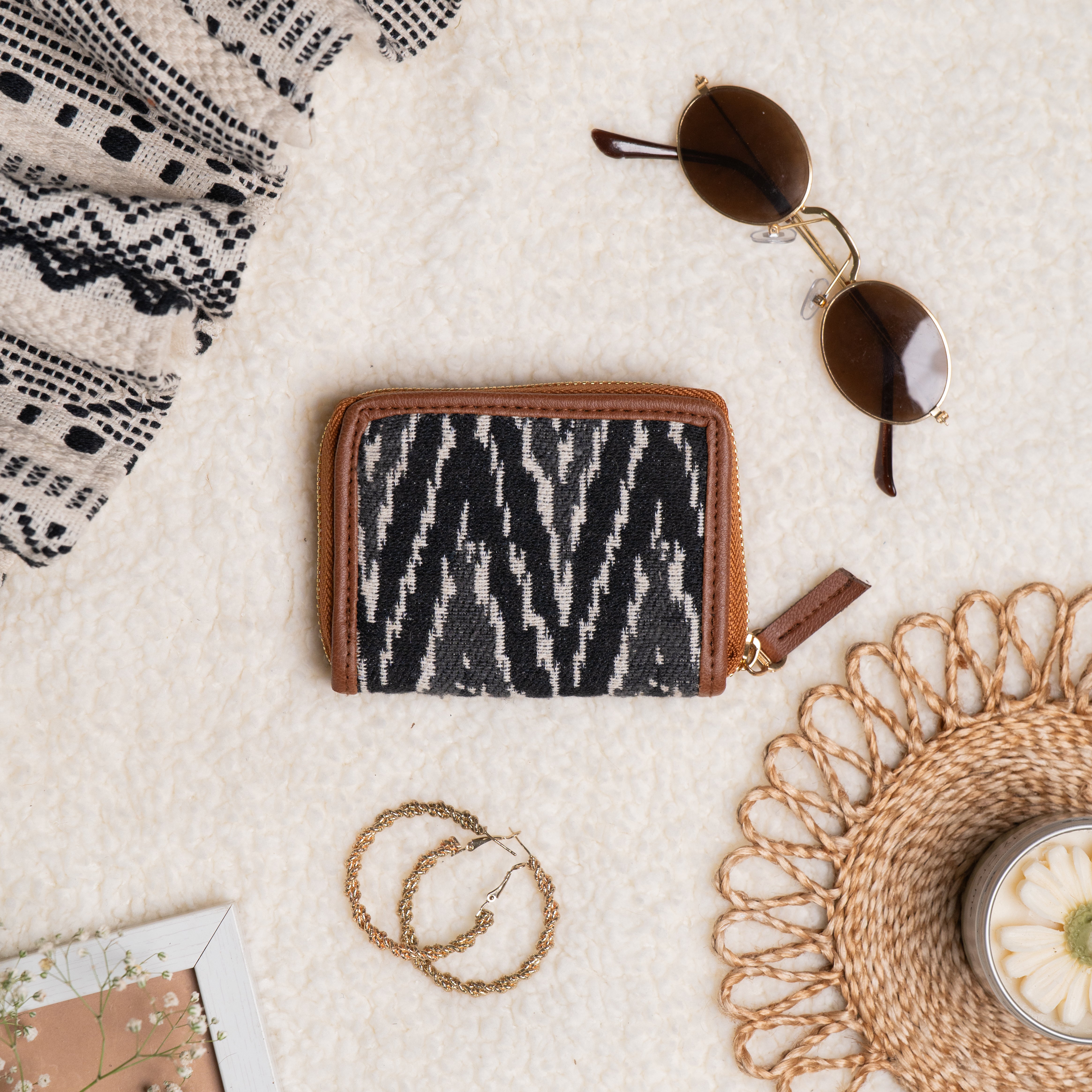 Blackberry Ikkat Compact Wallet