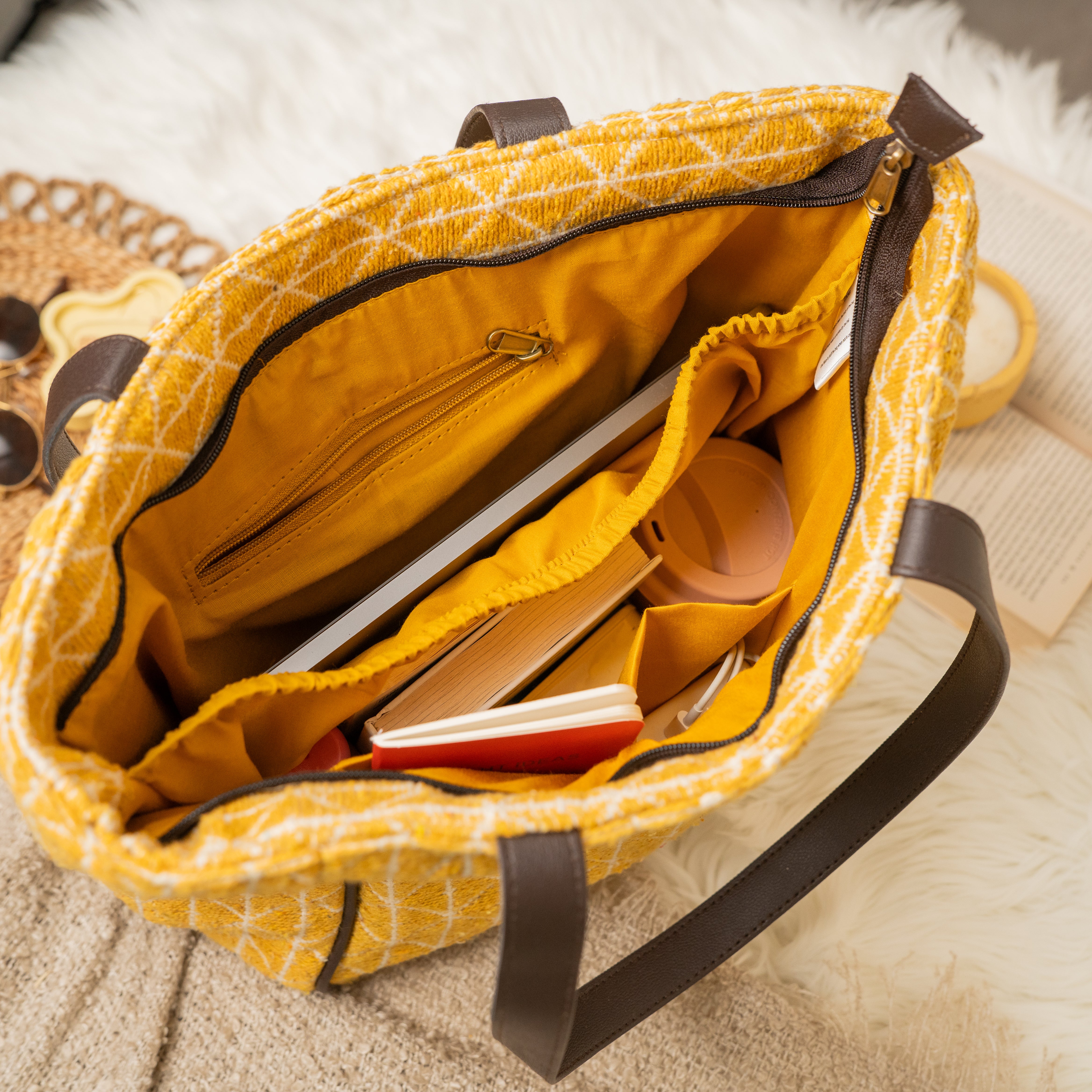 Honey Drizzle Cotton Jacquard Tote Bag