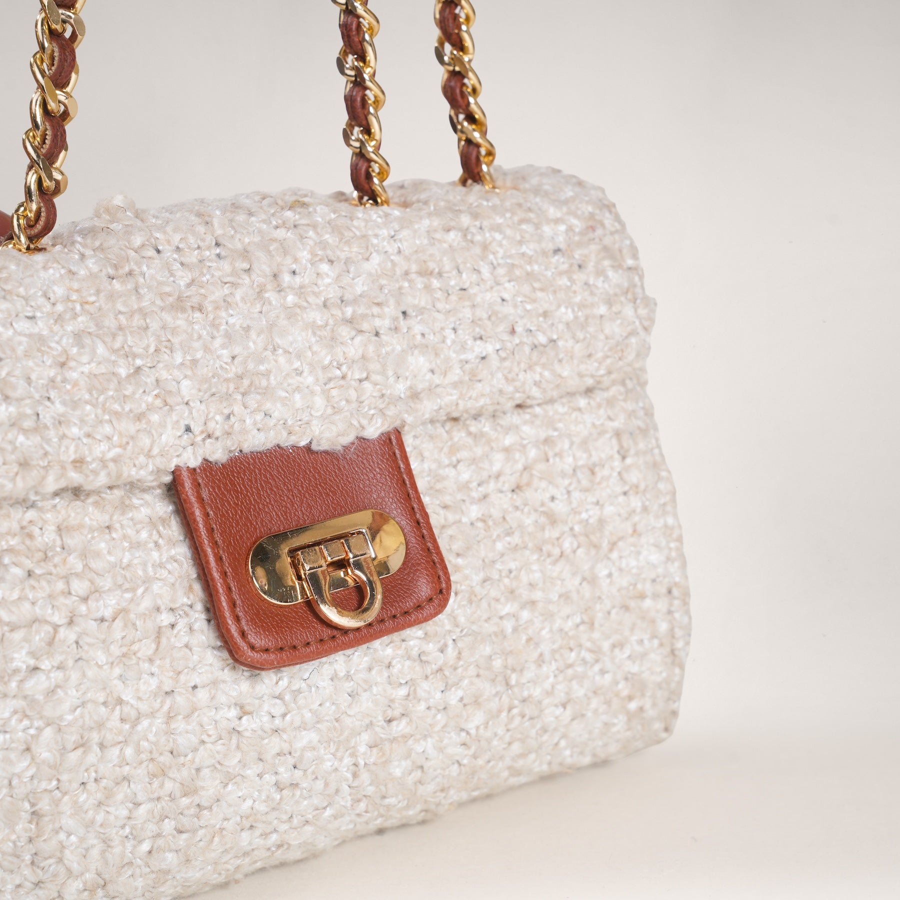 Day Date Go Social Slings