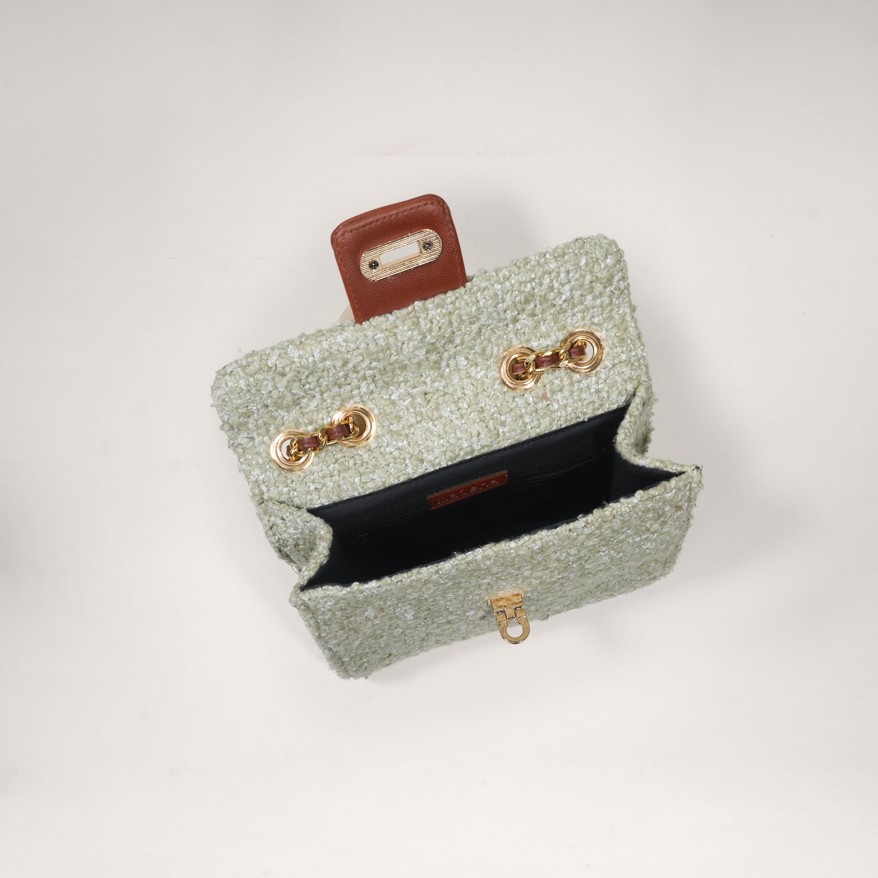 Soft Plans Go Social Slings