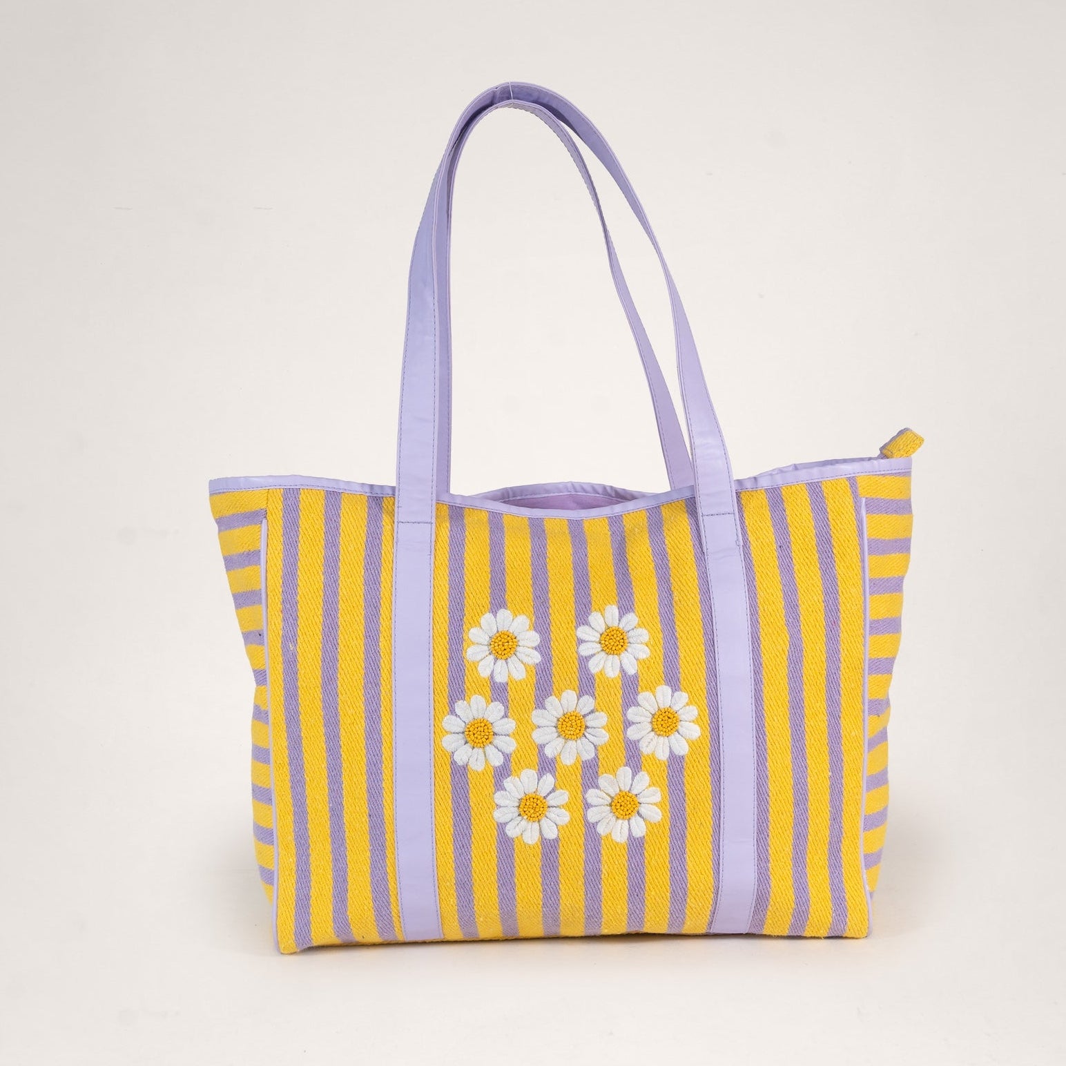 Lilac Daisies Shopper