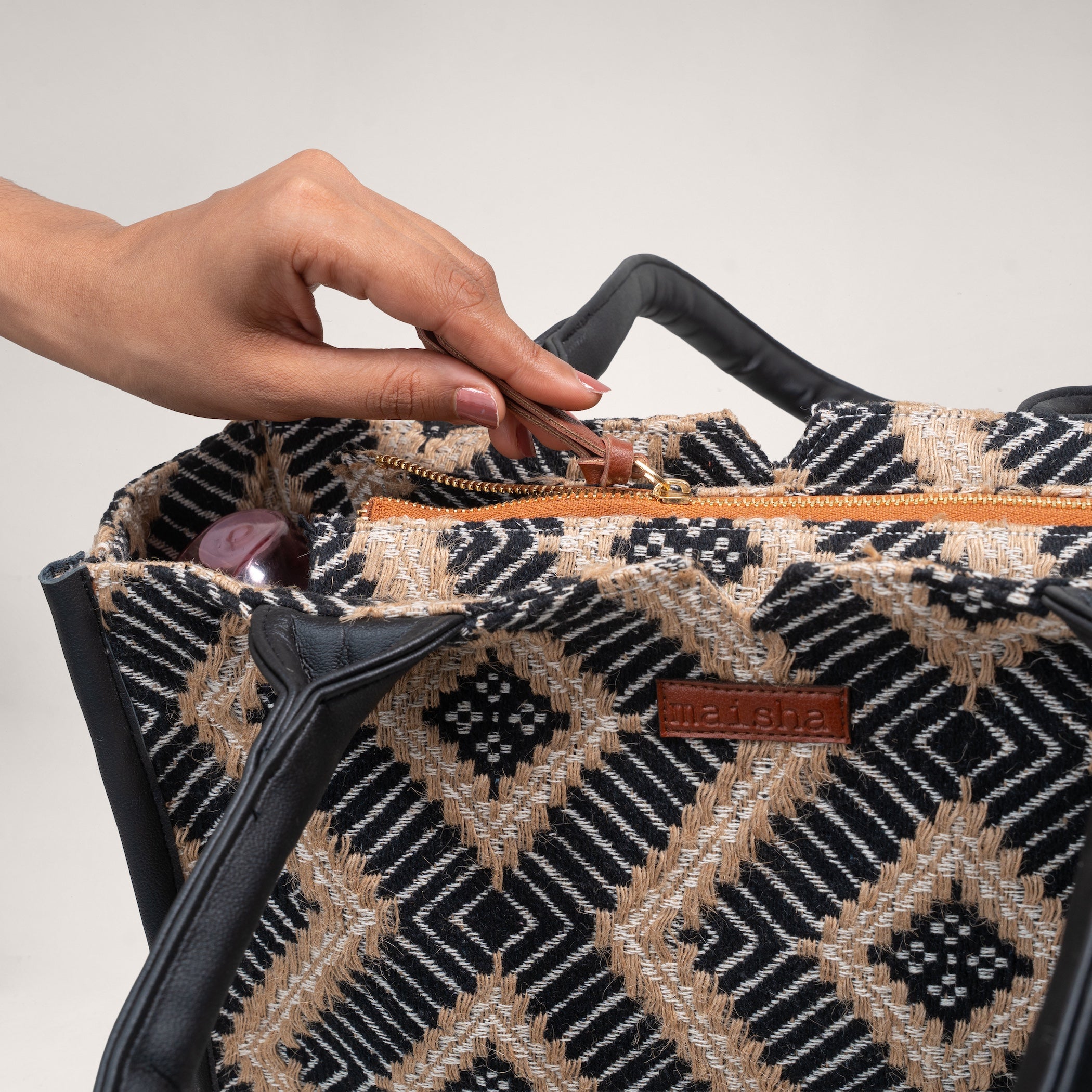 Sahara Grid Box Bag (Large)