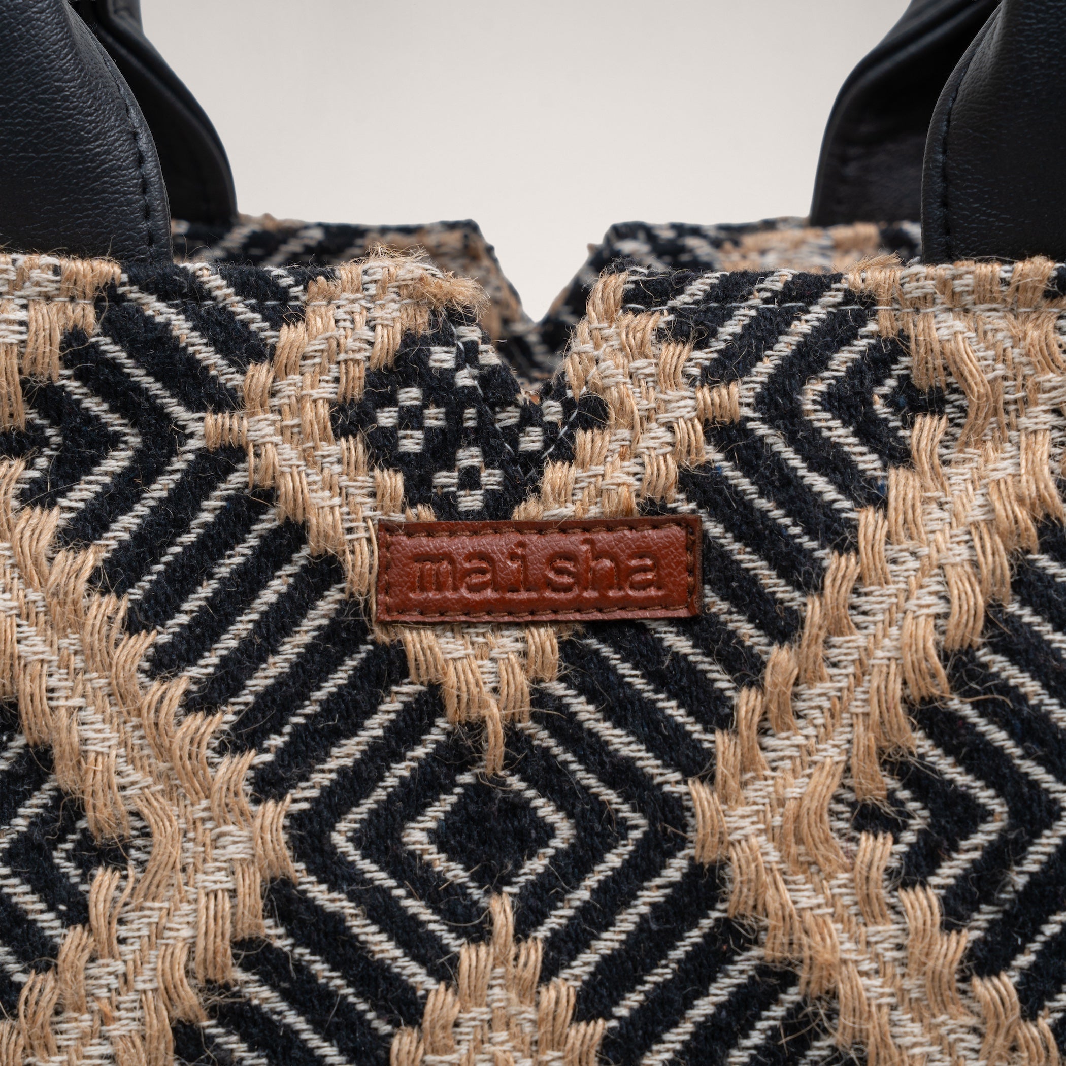 Sahara Grid Box Bag (Medium)