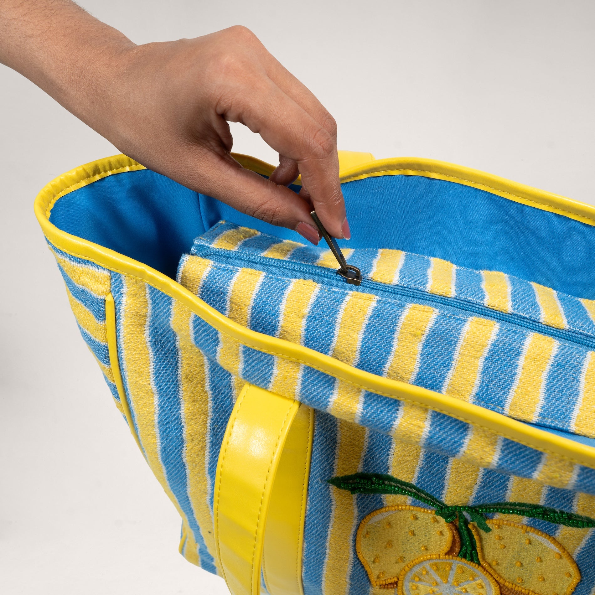 Lemon Pop Shopper