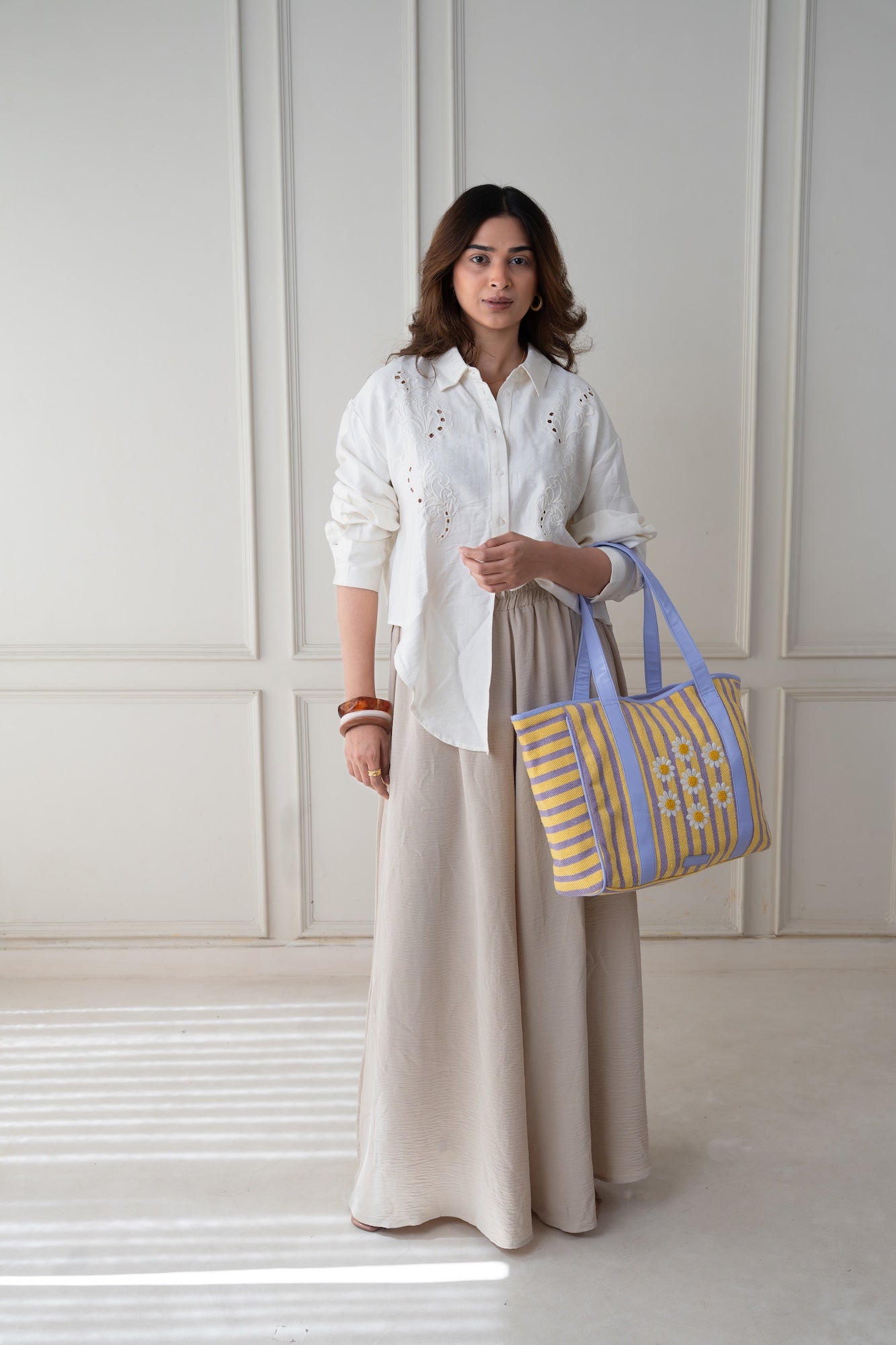 Lilac Daisies Shopper