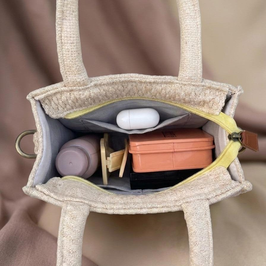Bare Loom Small Box Bag (Small)