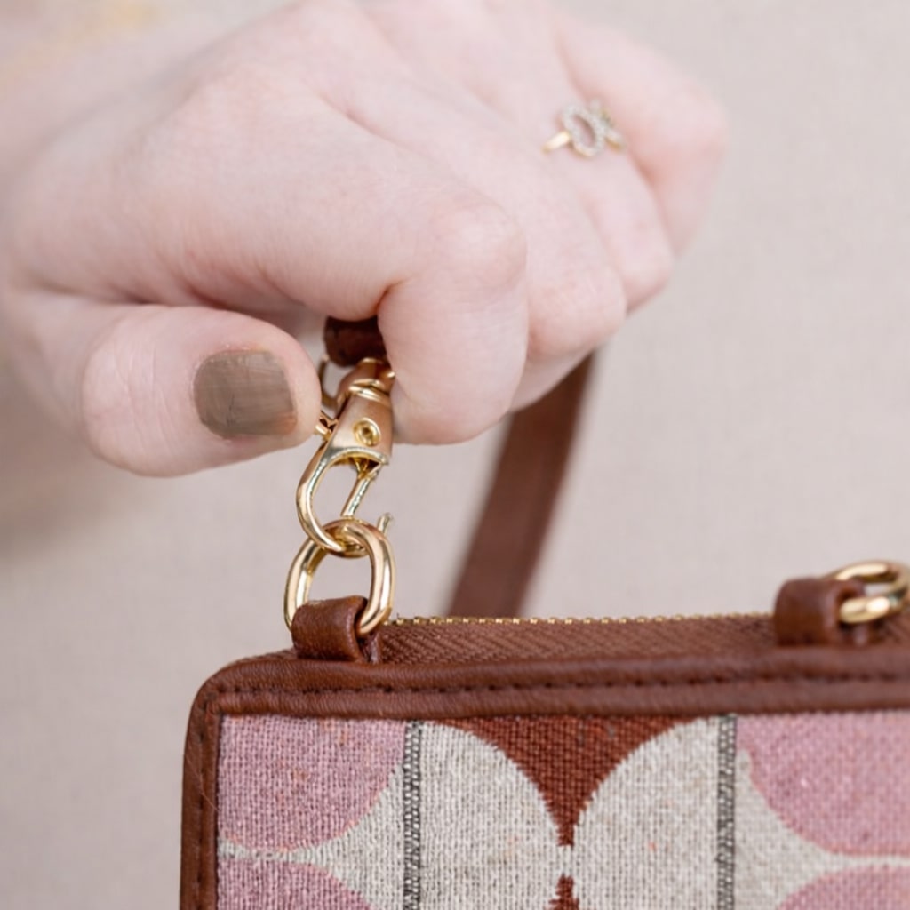 Clay Circle Mobile Wallet Sling