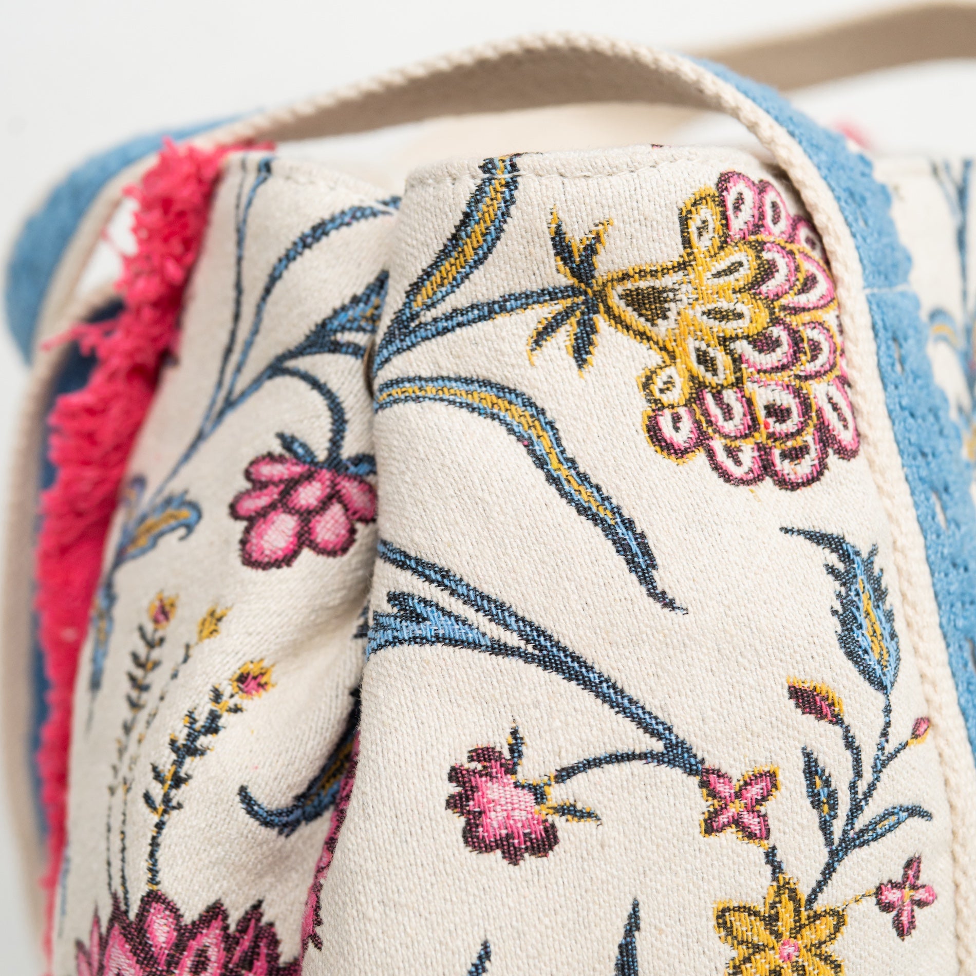 Floral Fizz Tote