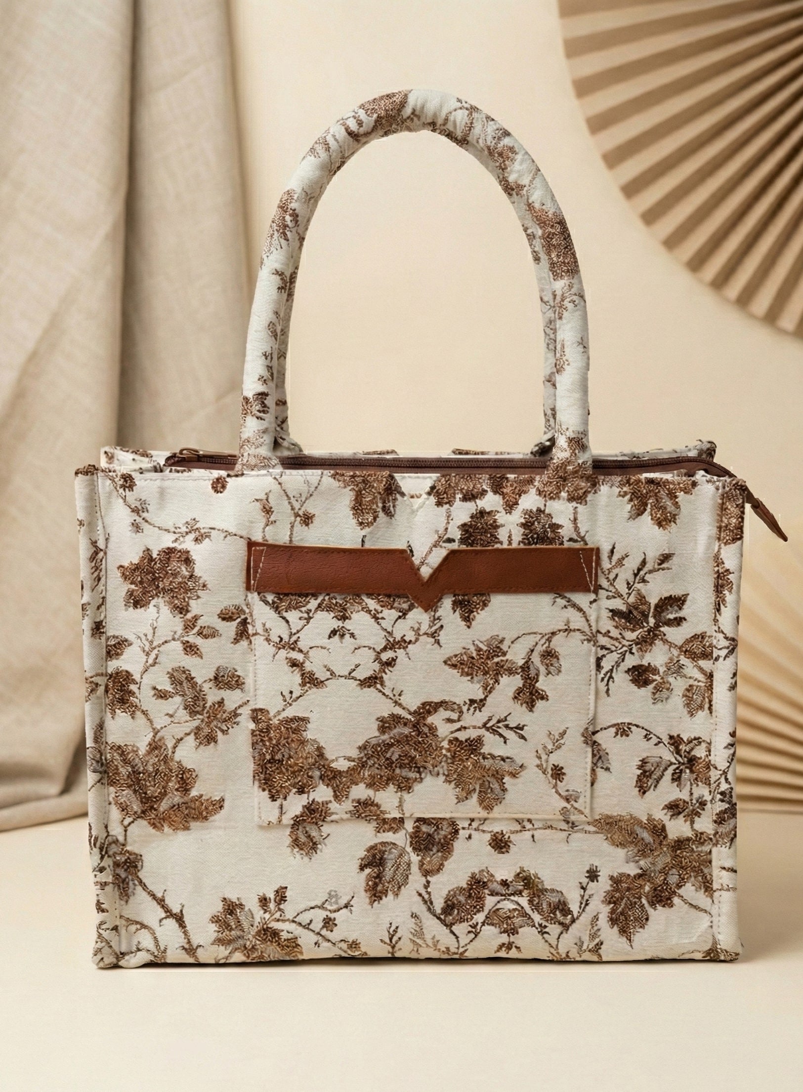 Golden Bloom Box Bag (Large)