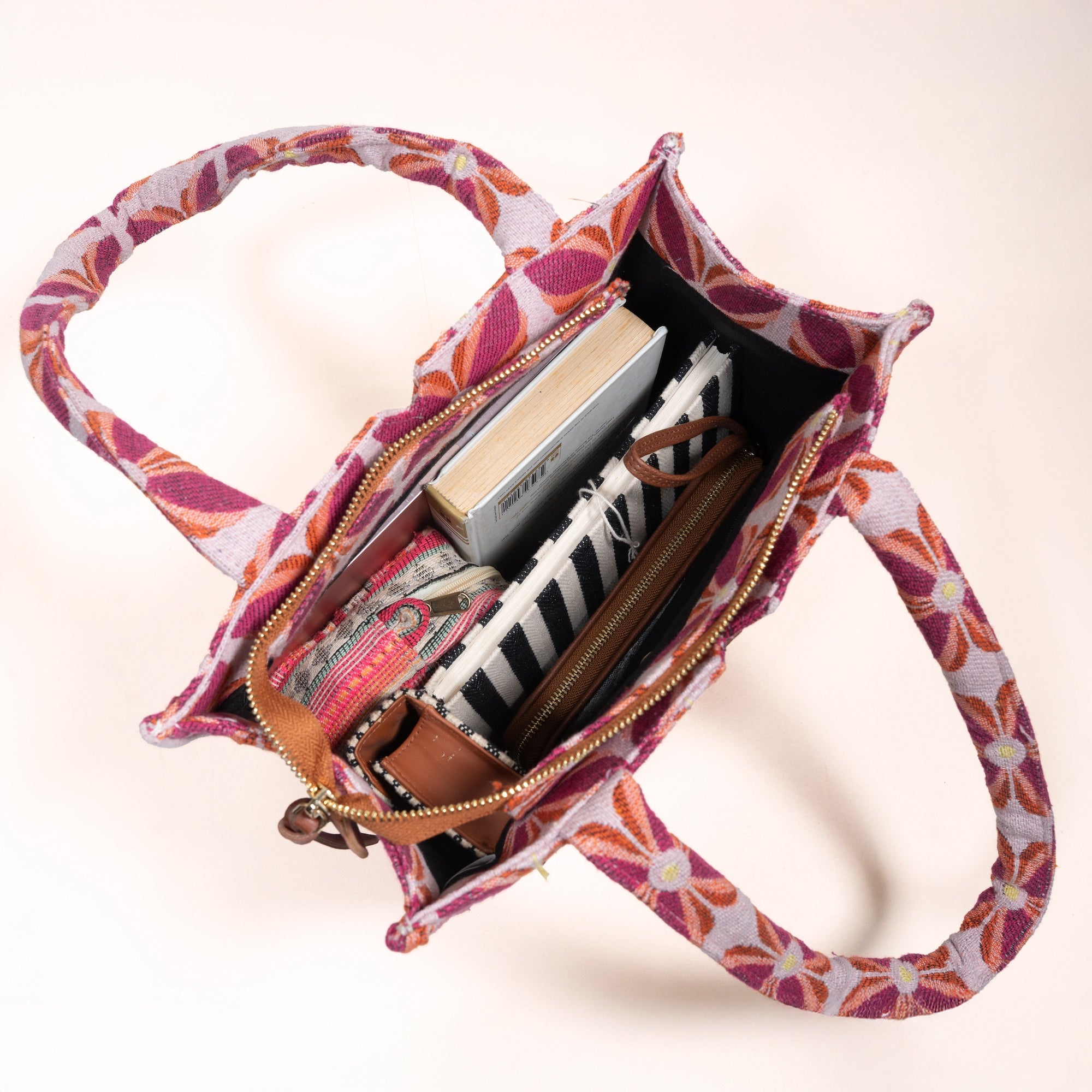 Pink Mogra W Box Bag (Medium)