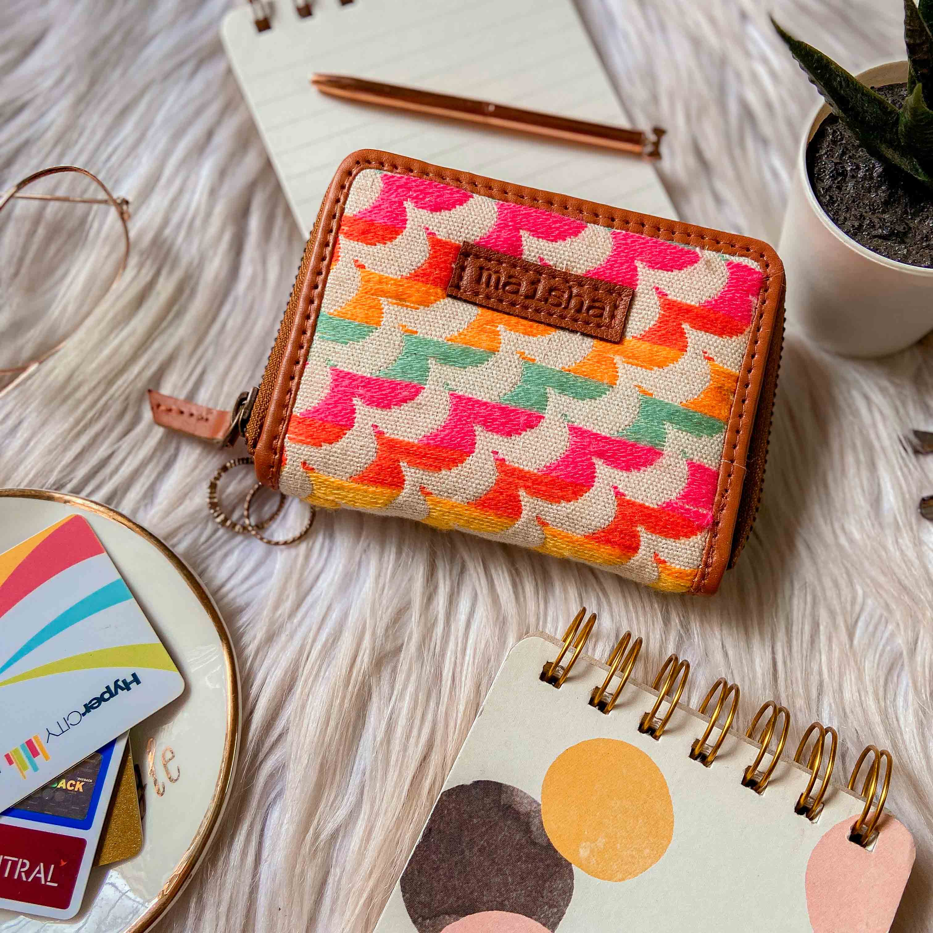 Joyful jam compact wallet