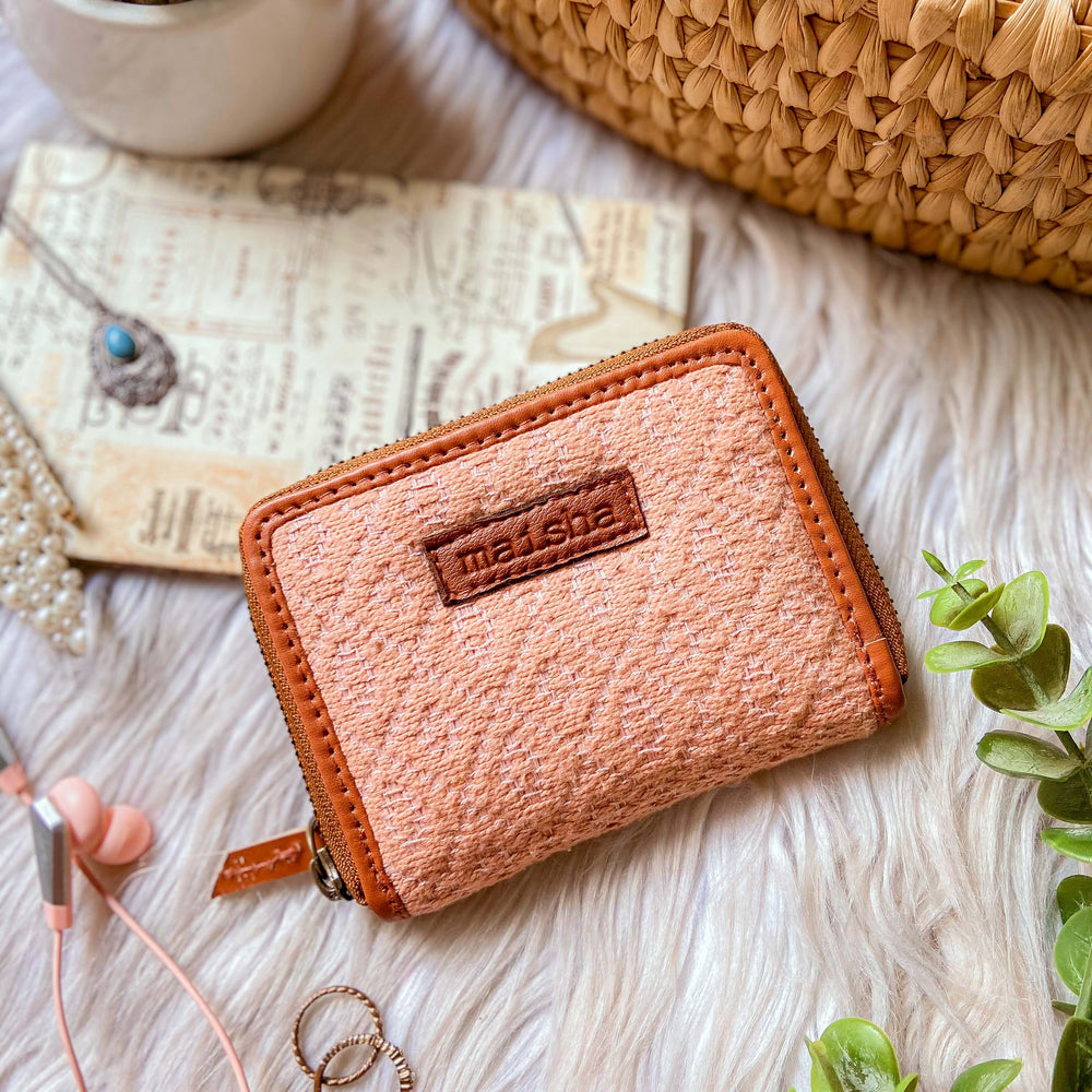 Peachy pie compact wallet