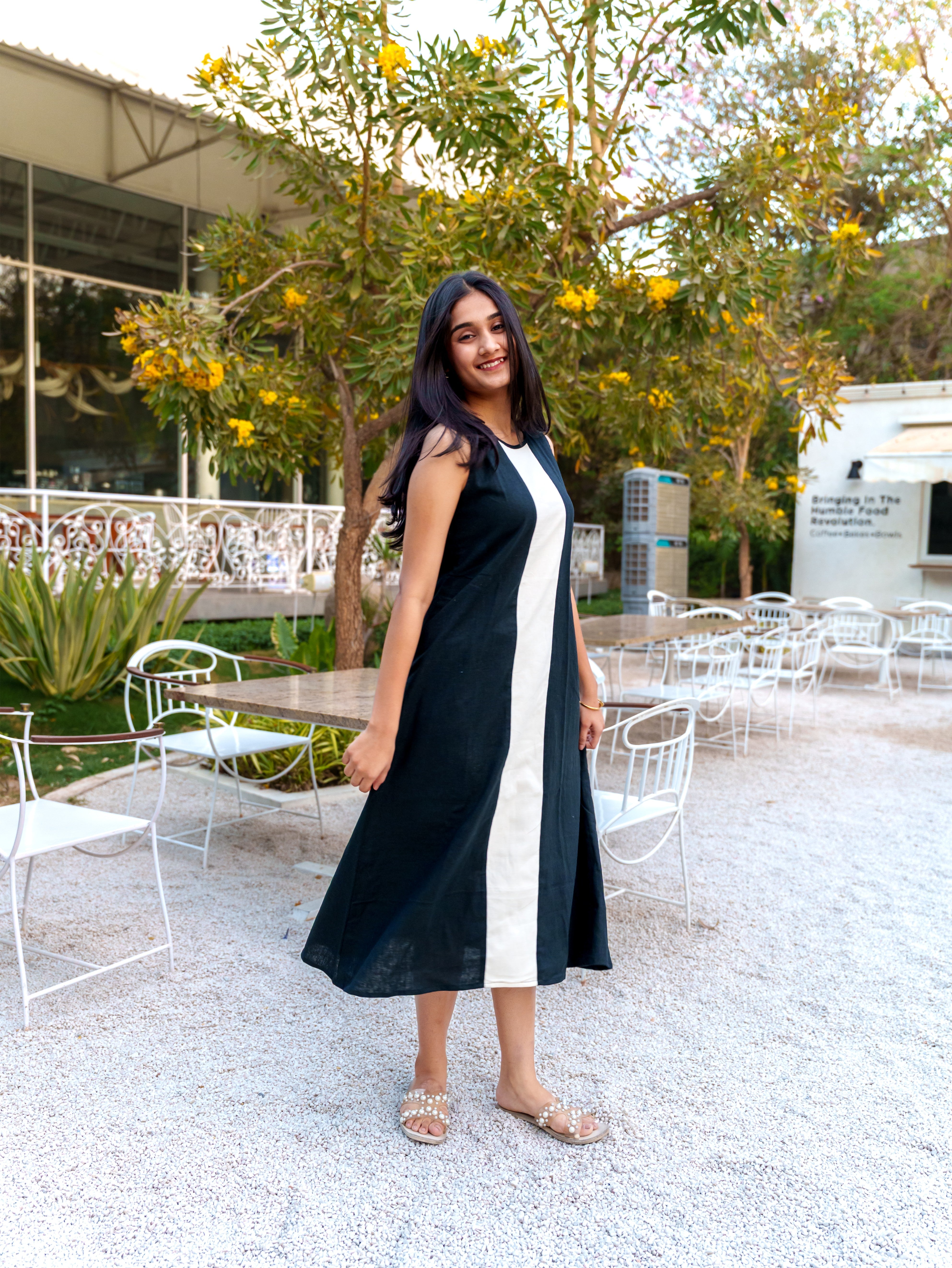 Black Chromatic Charm Dress