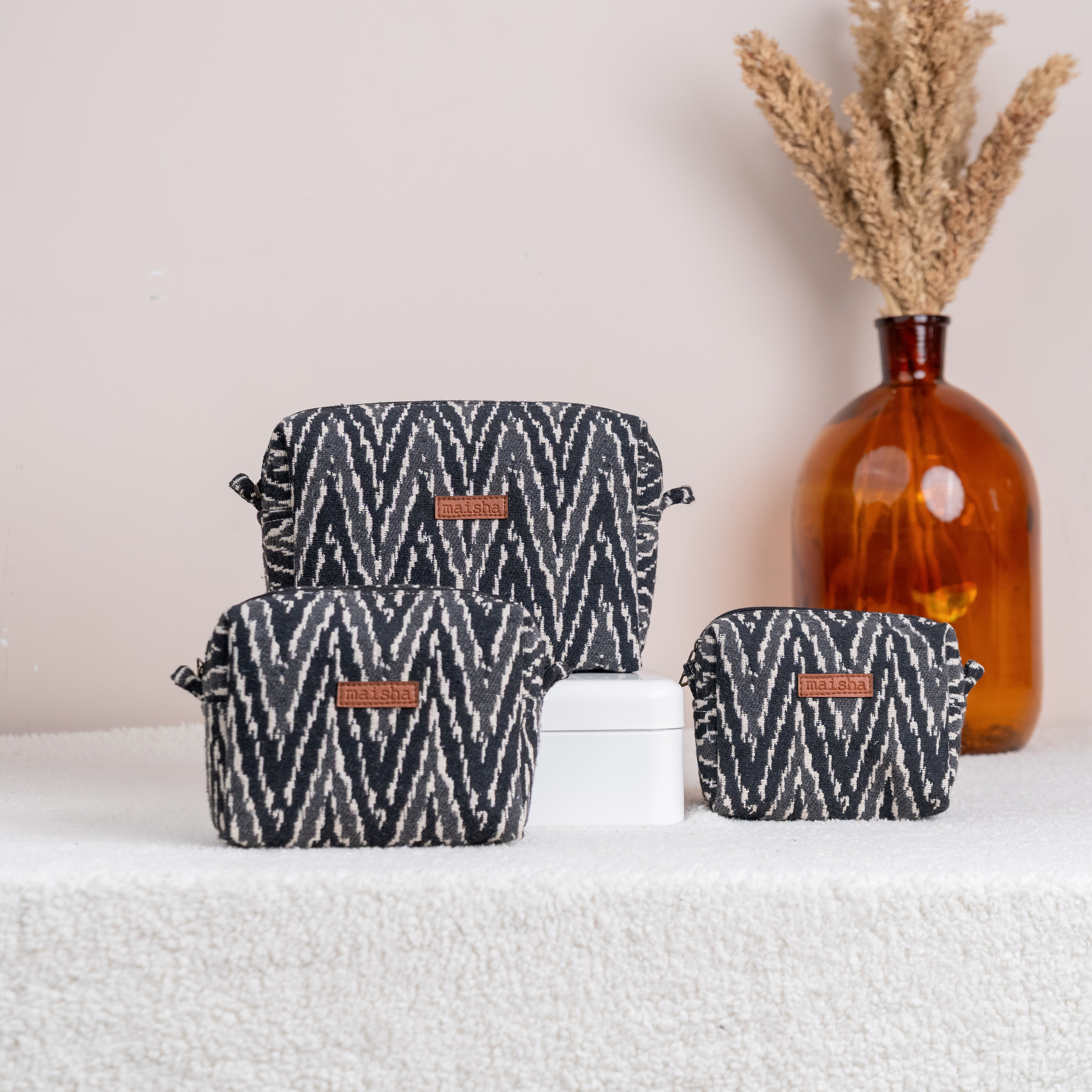 Blackberry Ikkat Essential Pouch (Set of 3)