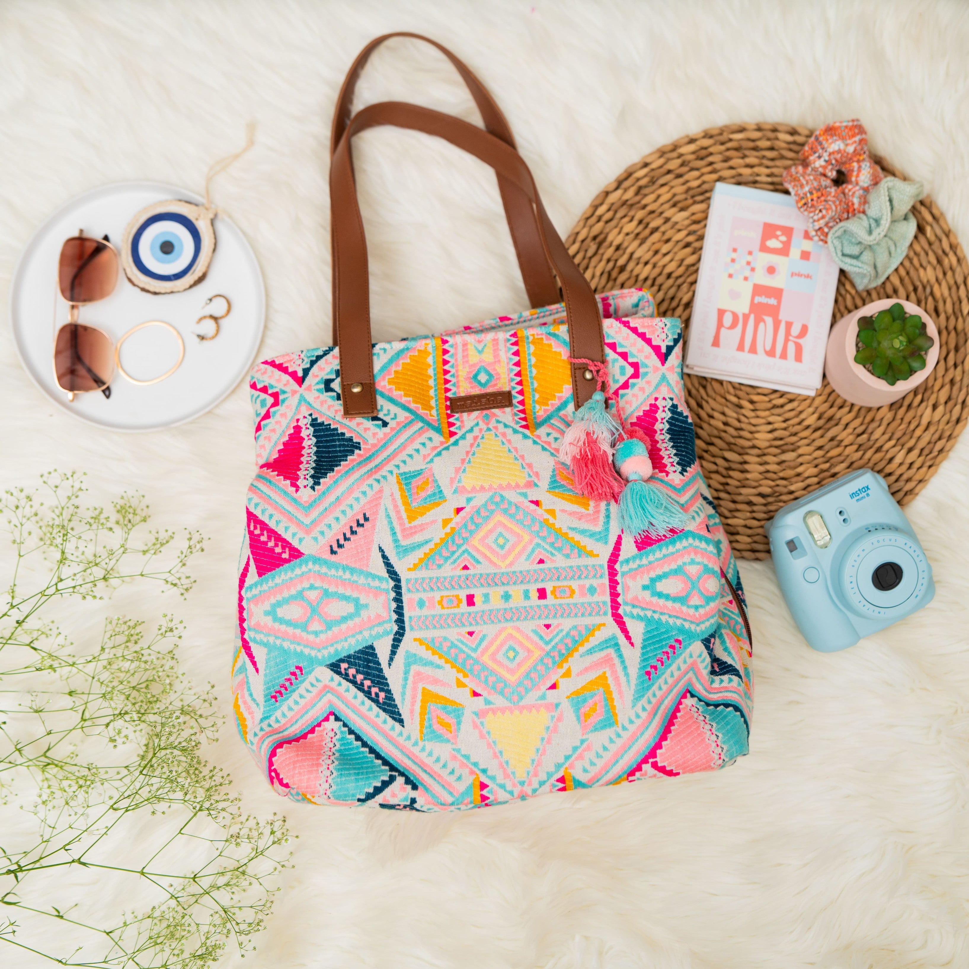 Embroidered Crossbody Bag| Victorian Style Handmade Gift| Vintage Bag| Top  Handle Bag| Mimosa Embroidered Bag| Class… | Embroidered bag, Flower bag,  Purses and bags