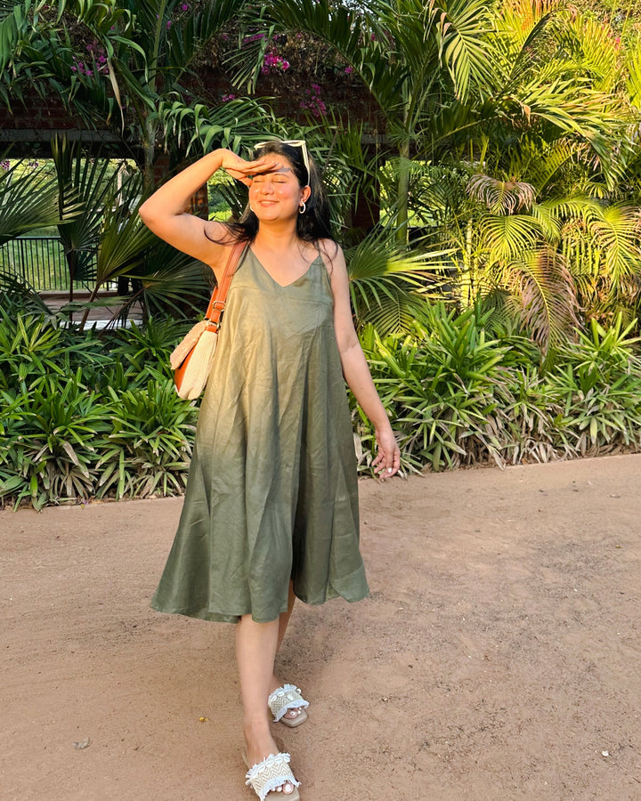 Olive Garden - Linen Dress