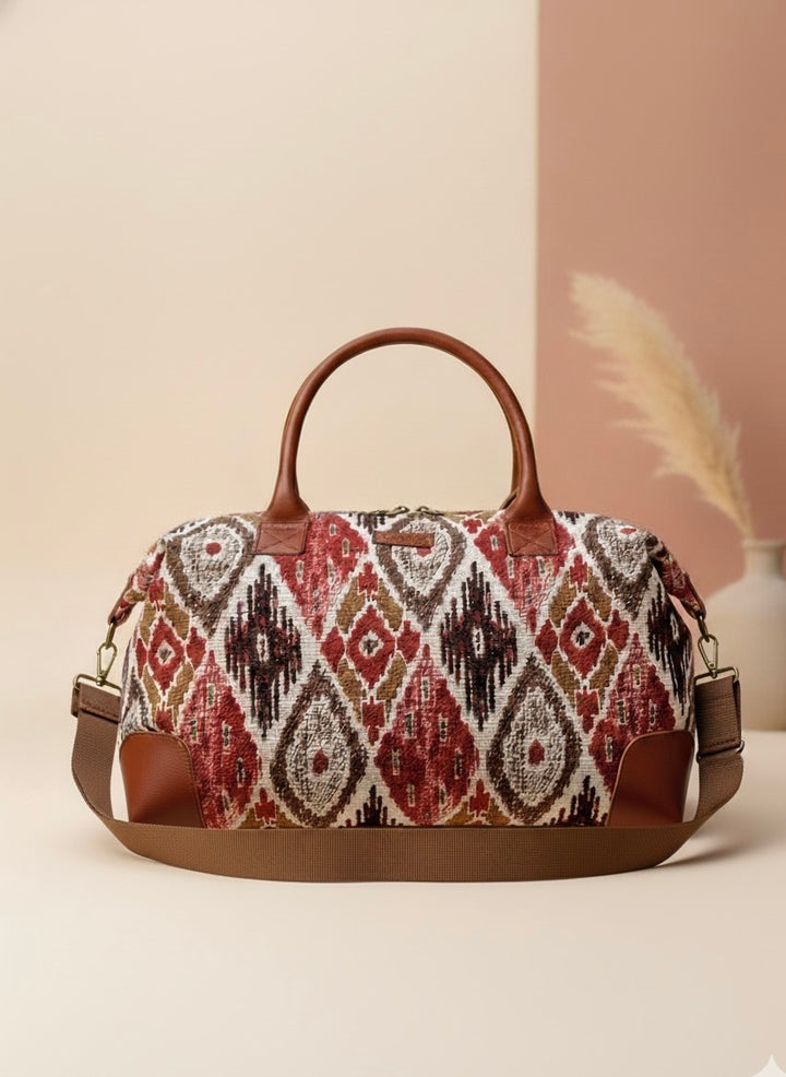 The Chic Traveller Duffle Bag