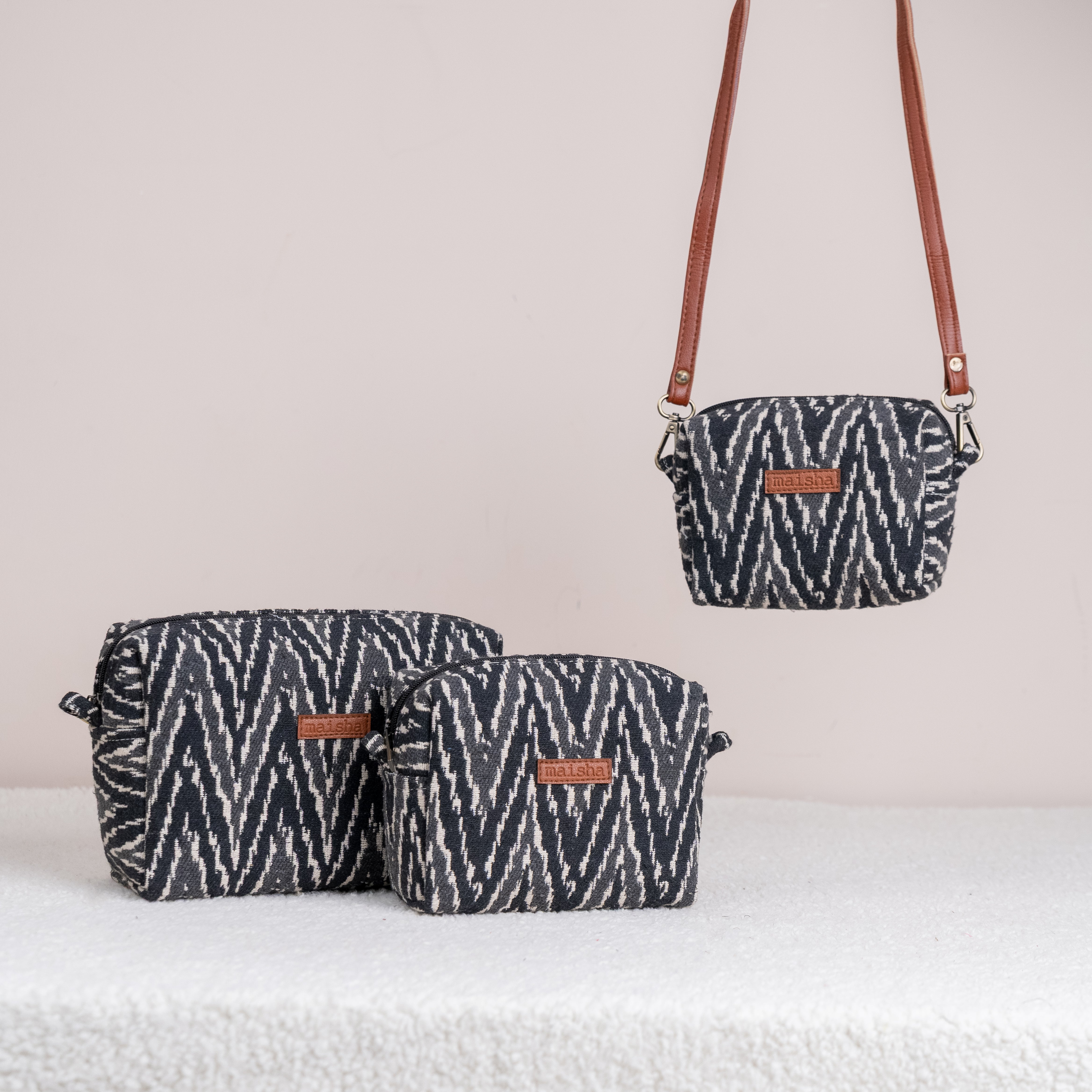 Blackberry Ikkat Essential Pouch (Set of 3)