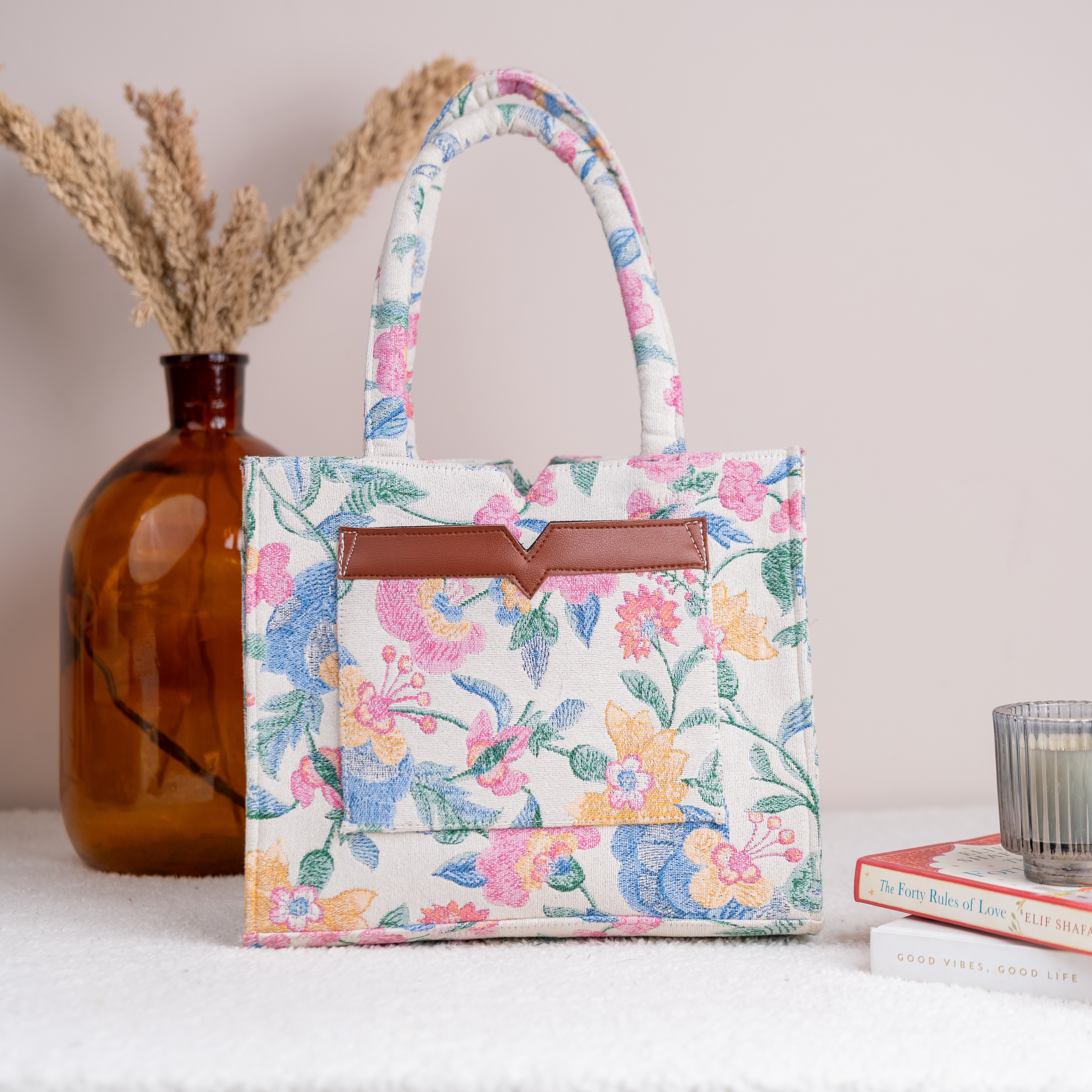 Wildest Dreams Box Bag (MEDIUM)