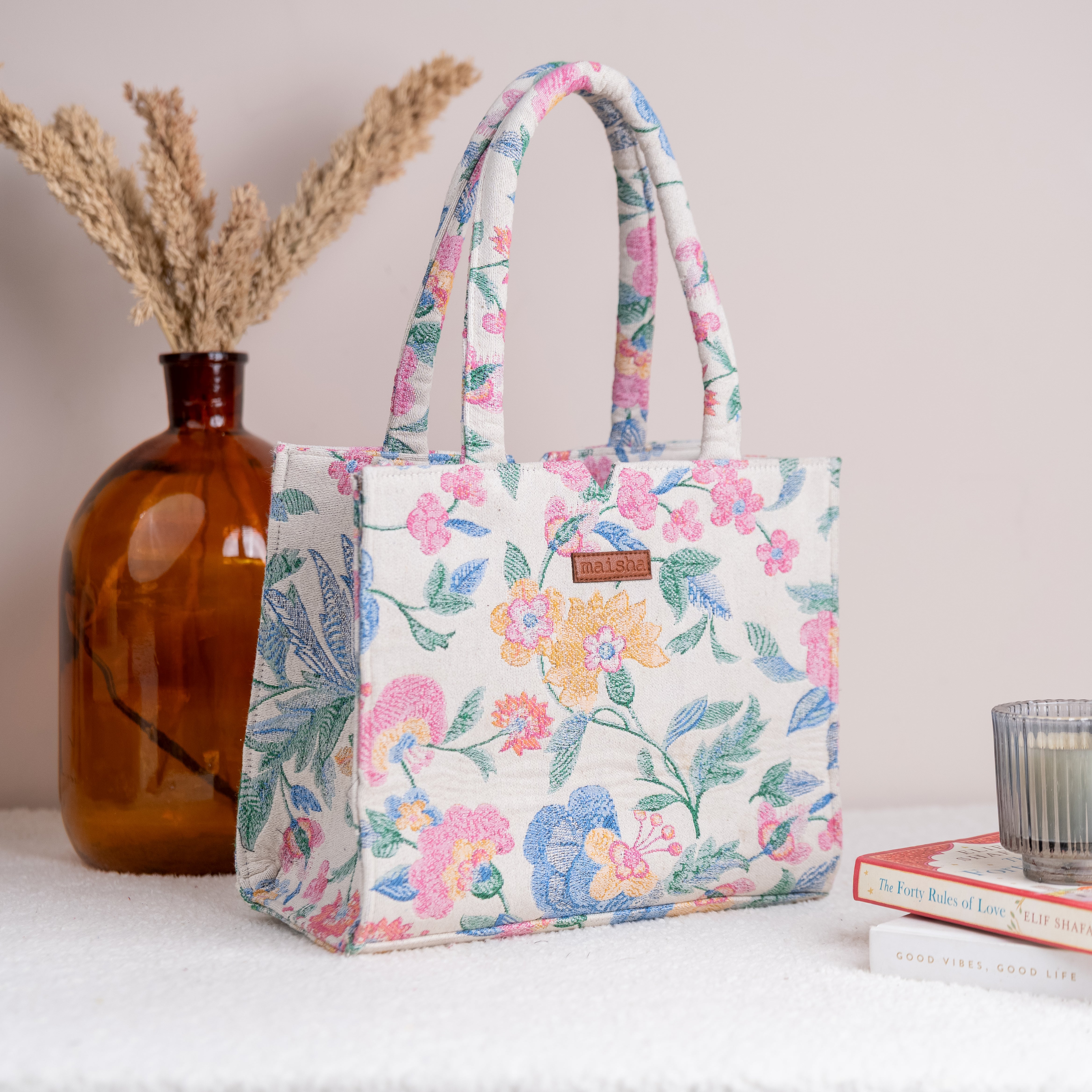 Wildest Dreams Box Bag (MEDIUM)