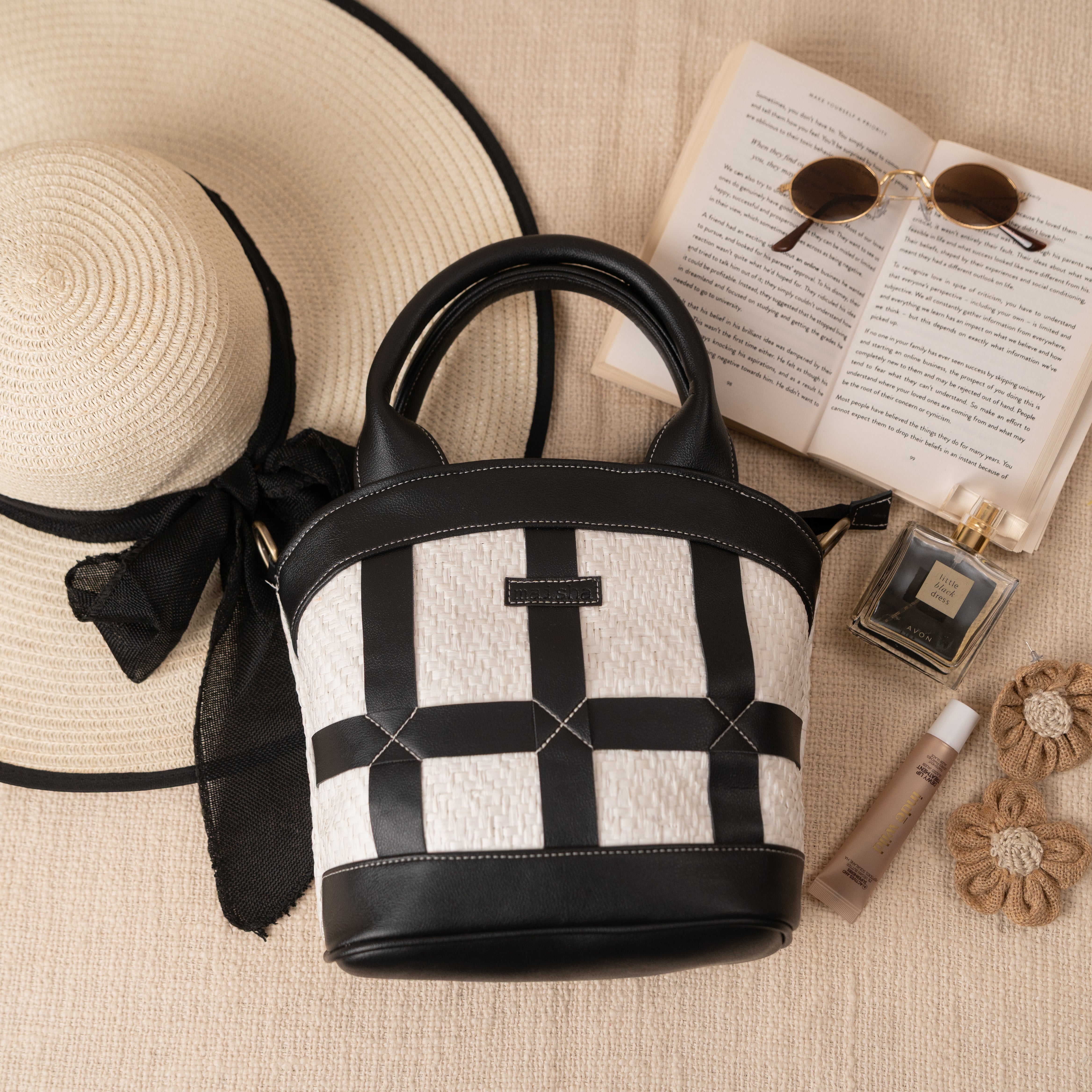 Salt & Pepper Raffia Bag