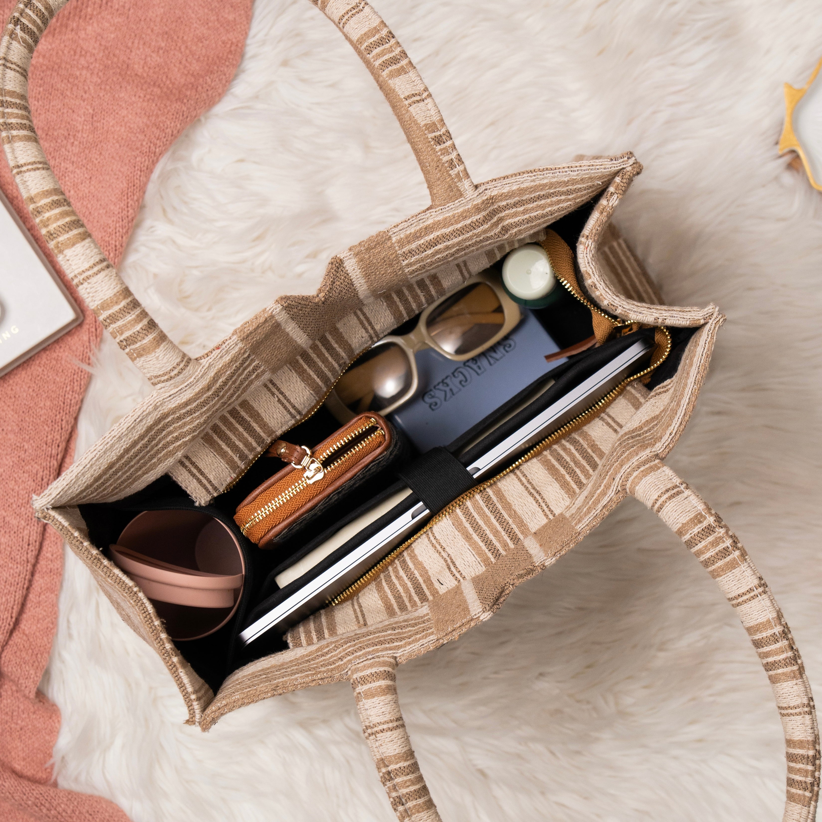 Mocha Muse Box Bag (LARGE)