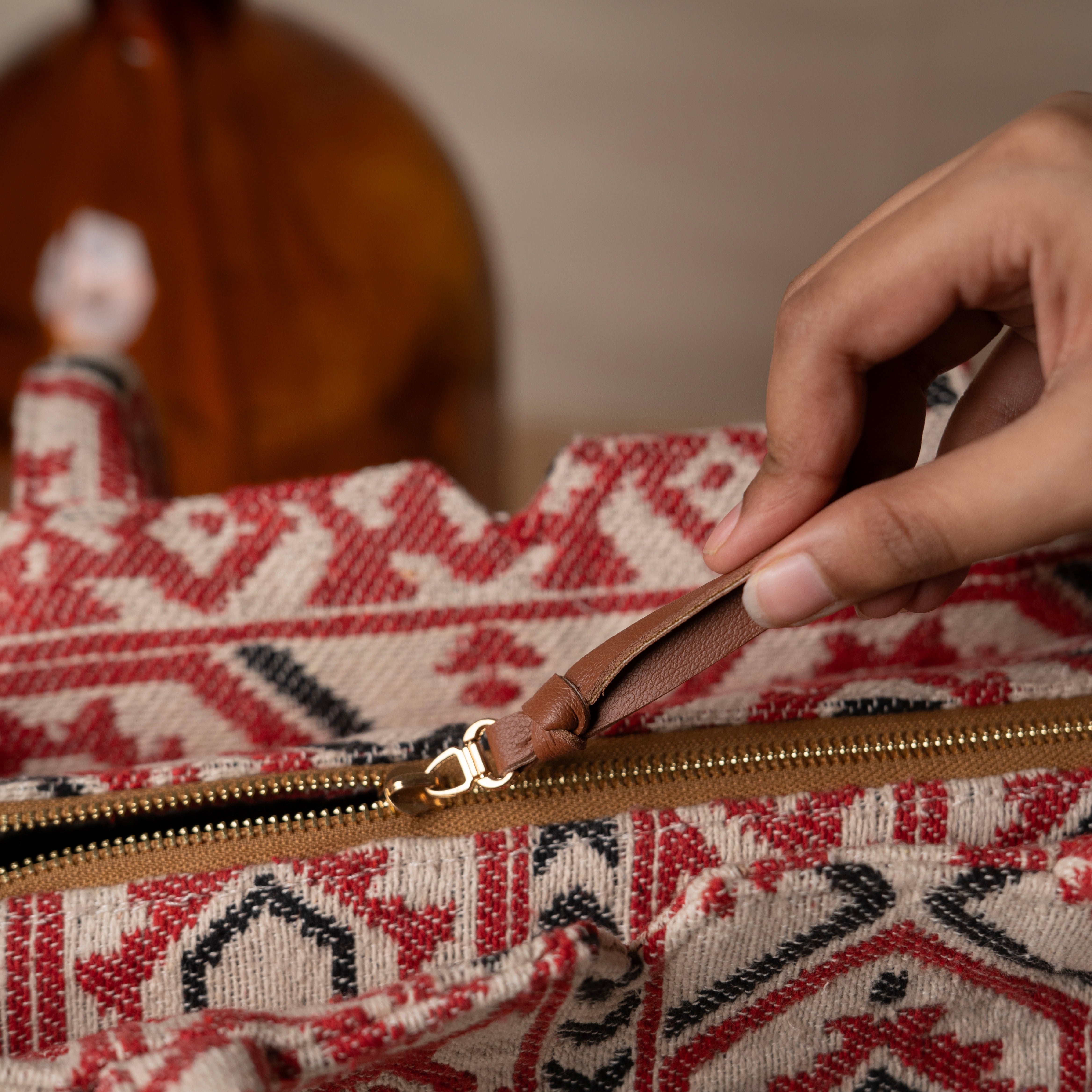 Crimson Charm Box Bag (MEDIUM)