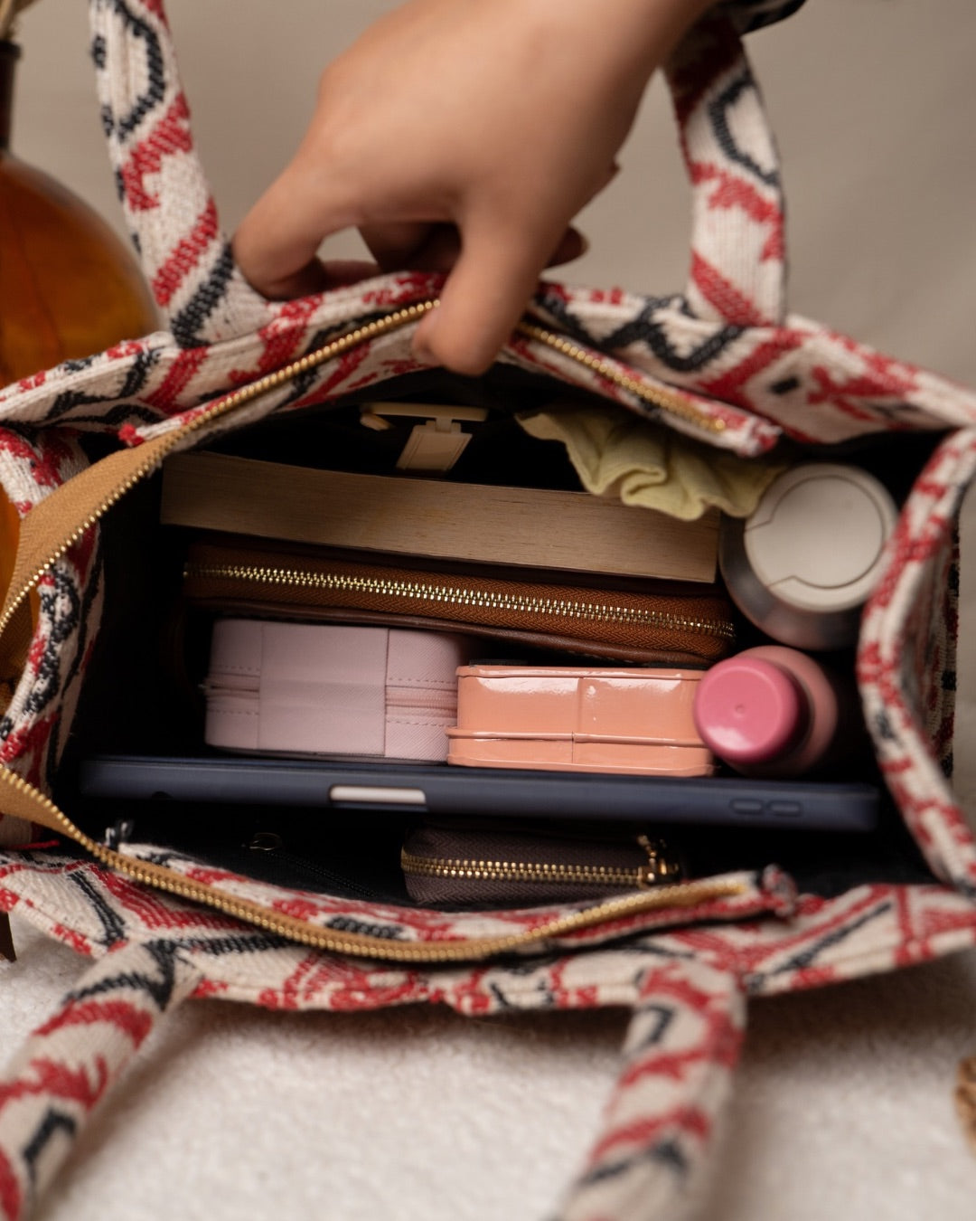 Crimson Charm Box Bag (MEDIUM)