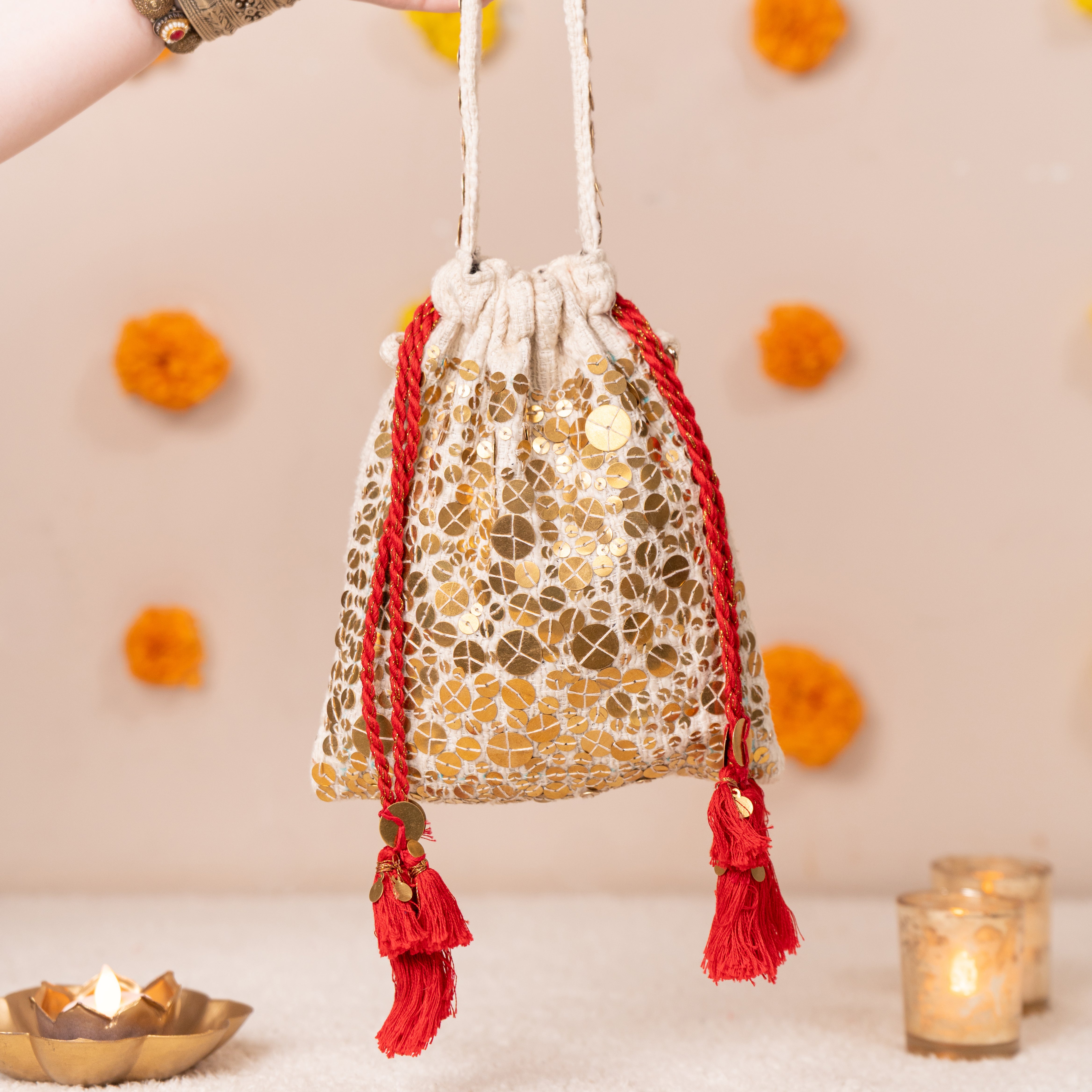 The Shringar Festive Potli