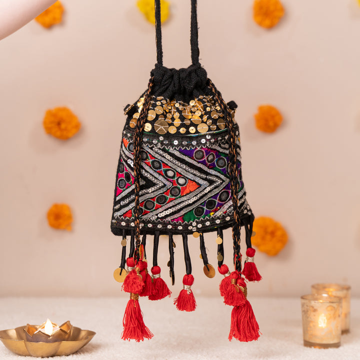 The Jhoomar Festive Potli