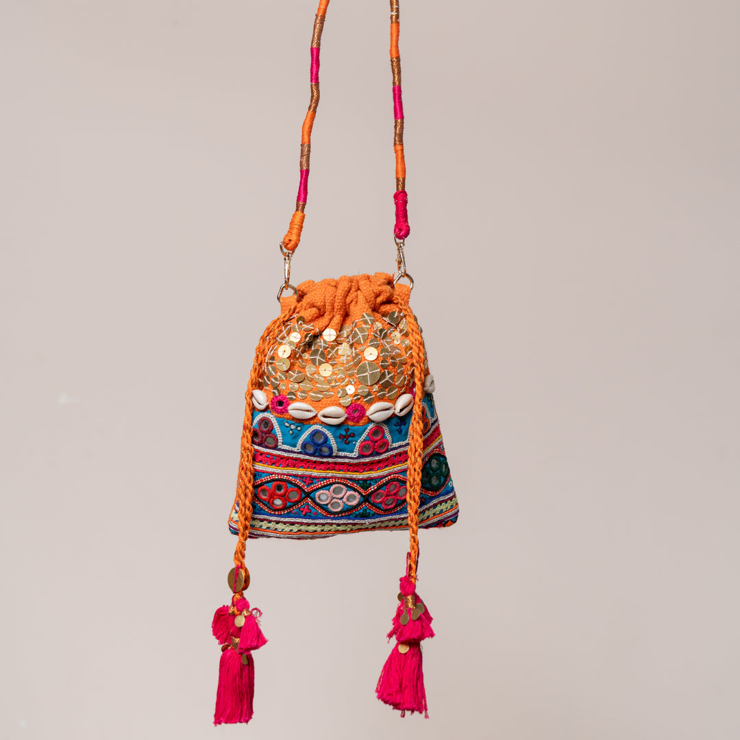 The Rangoli festive Potli