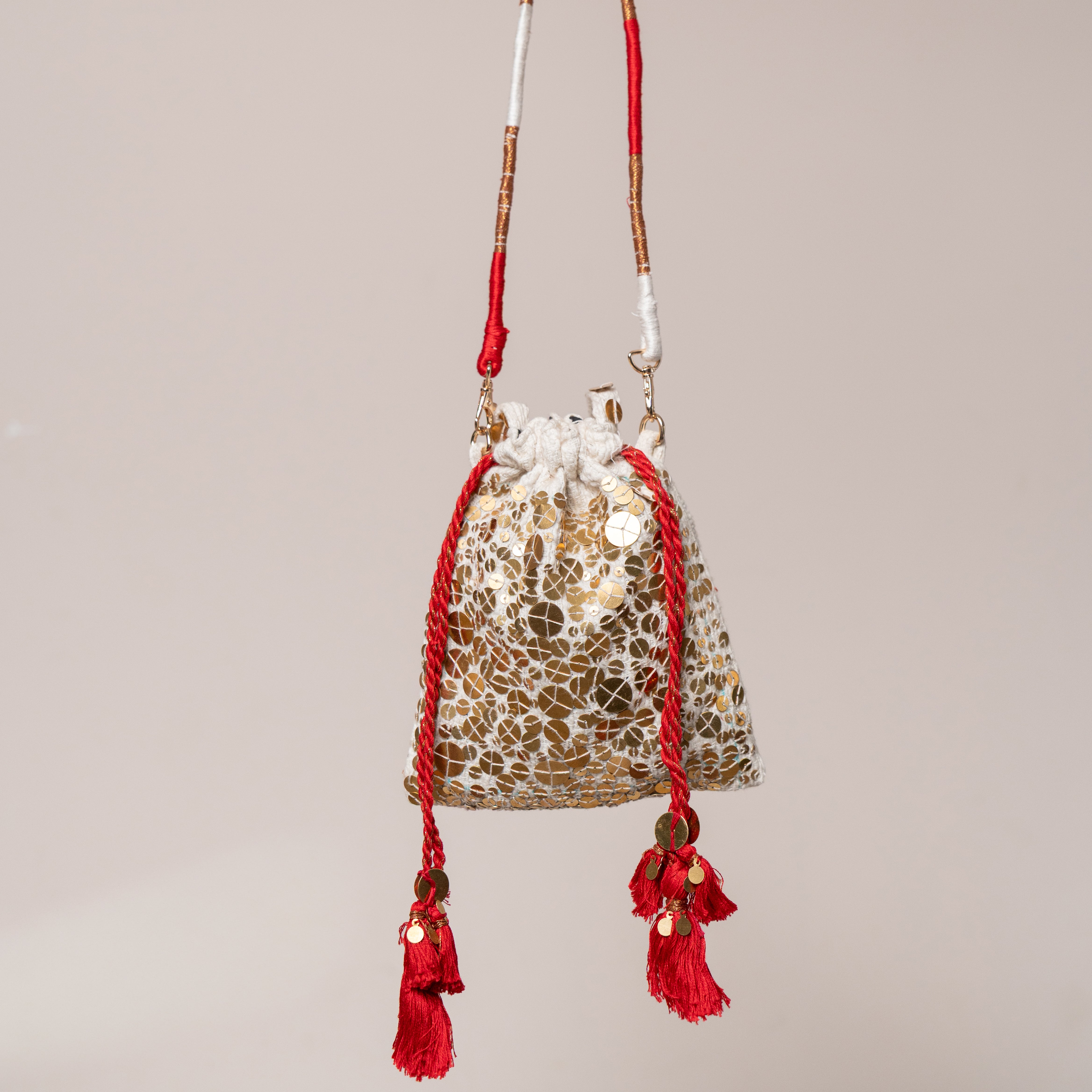 The Shringar Festive Potli