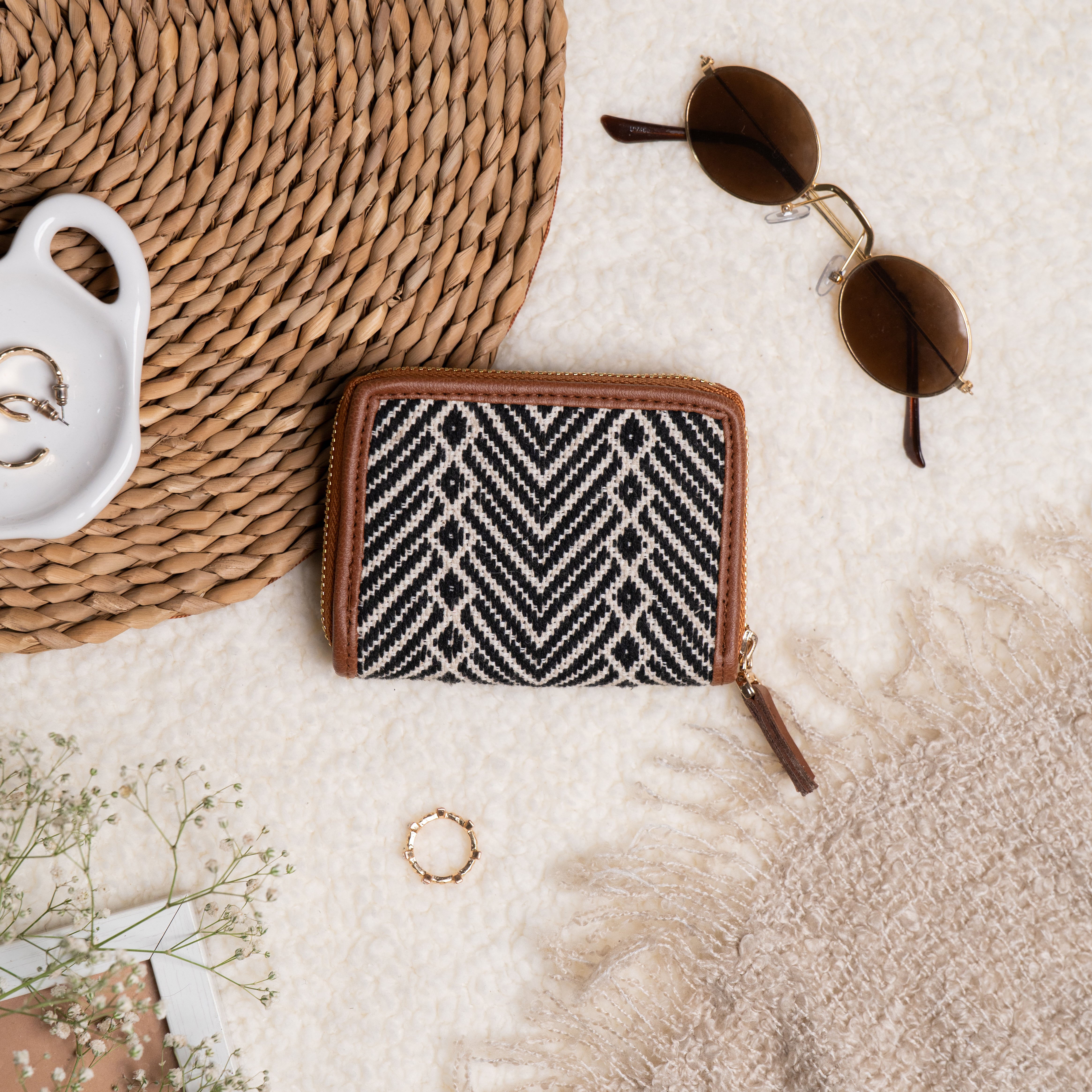 Midnight Maze compact wallet