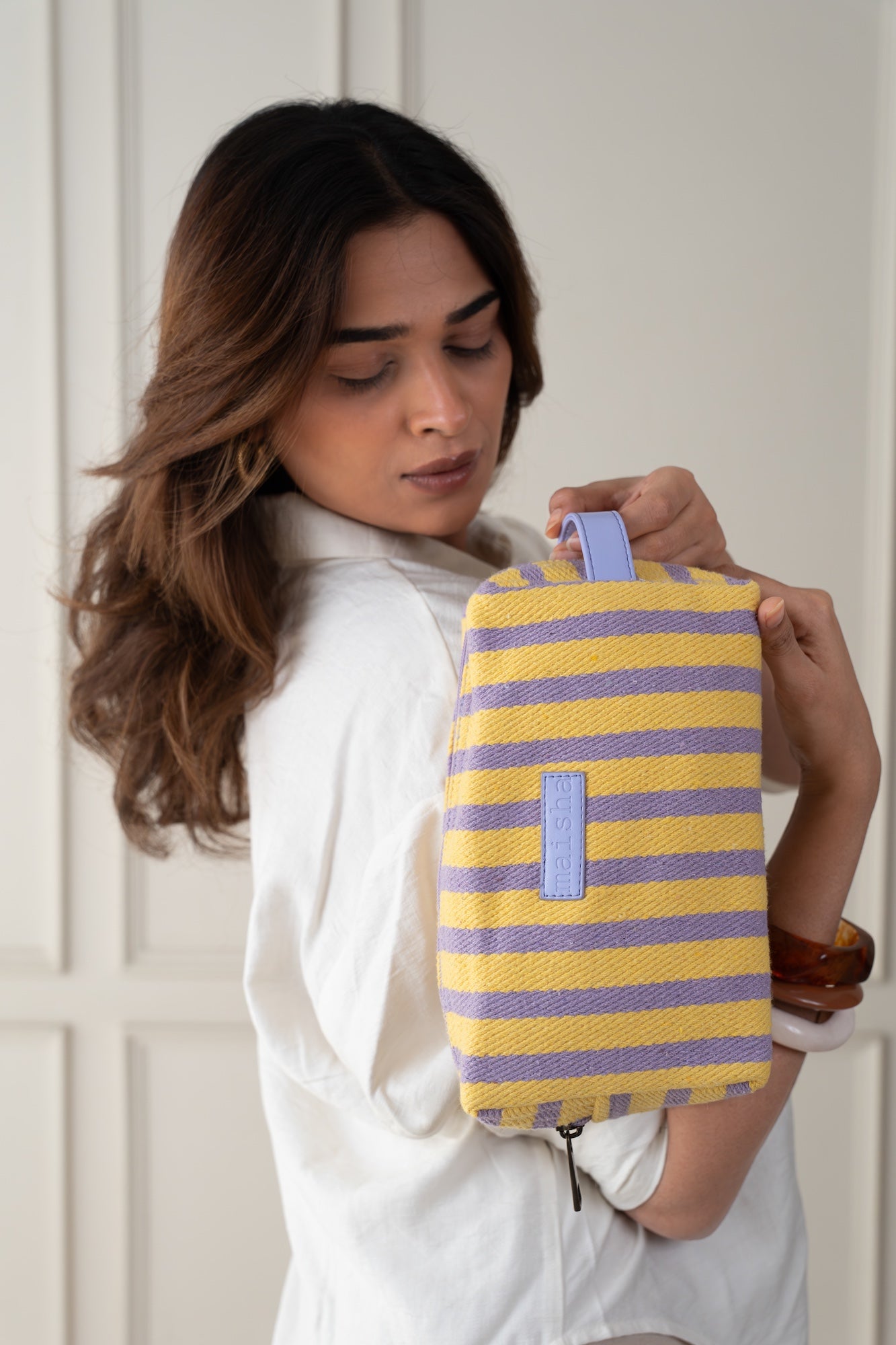 Lilac Daisies Shopper Pouch