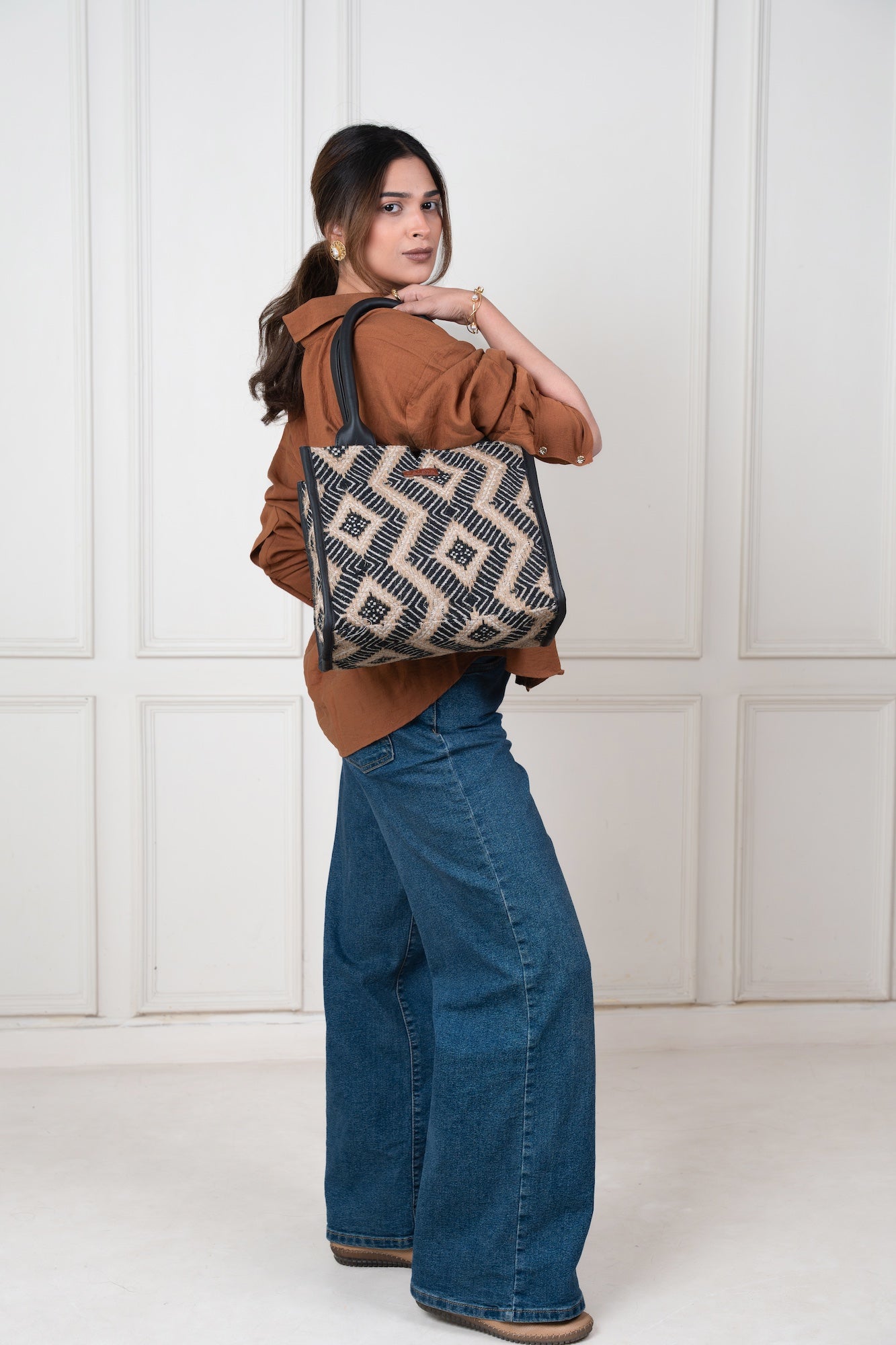 Sahara Grid Box Bag (Medium)