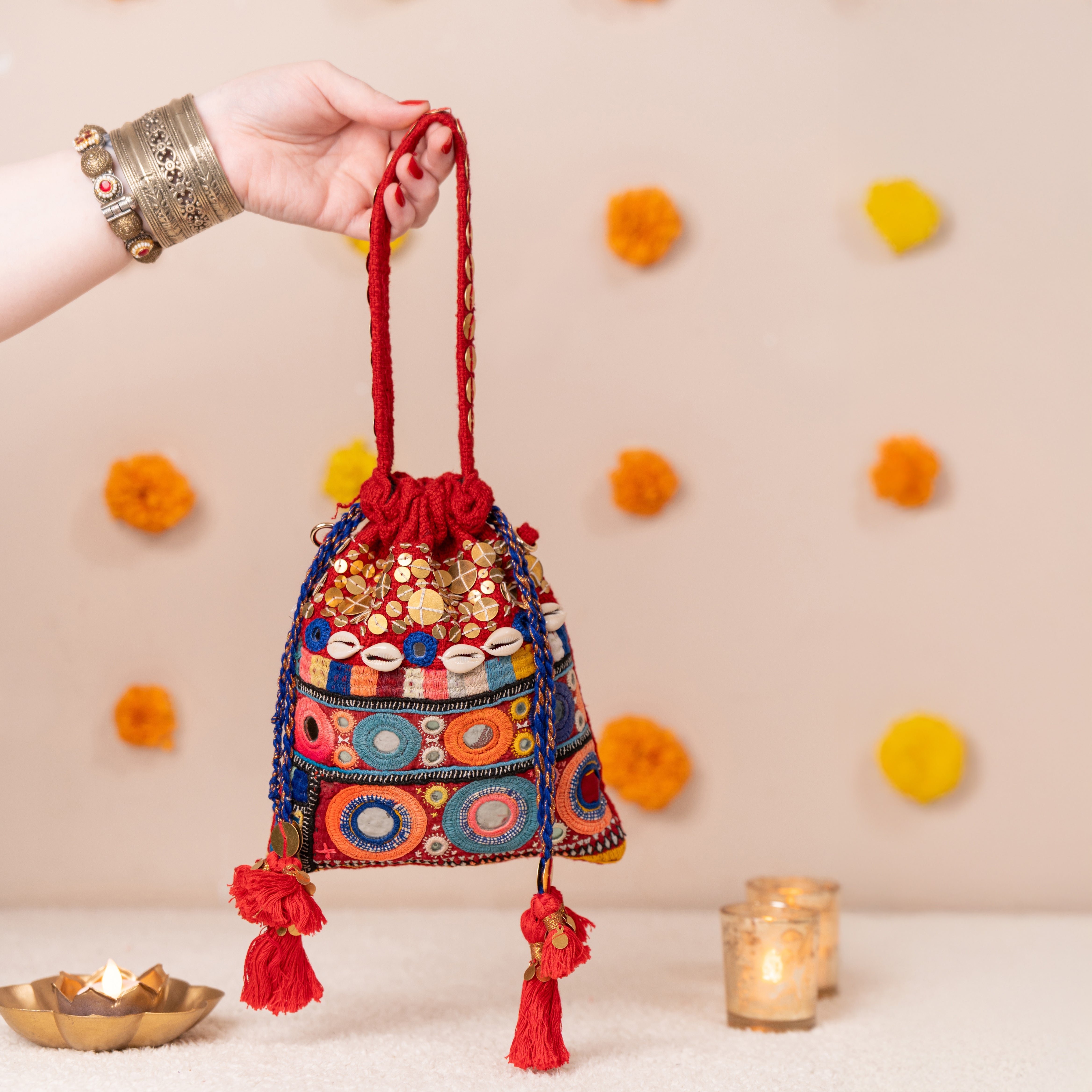 The Raas Rangni festive Potli