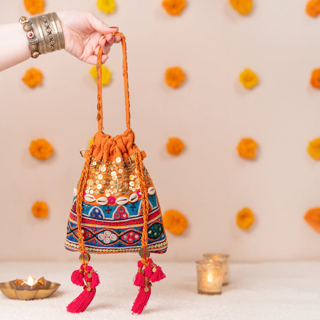 The Rangoli festive Potli