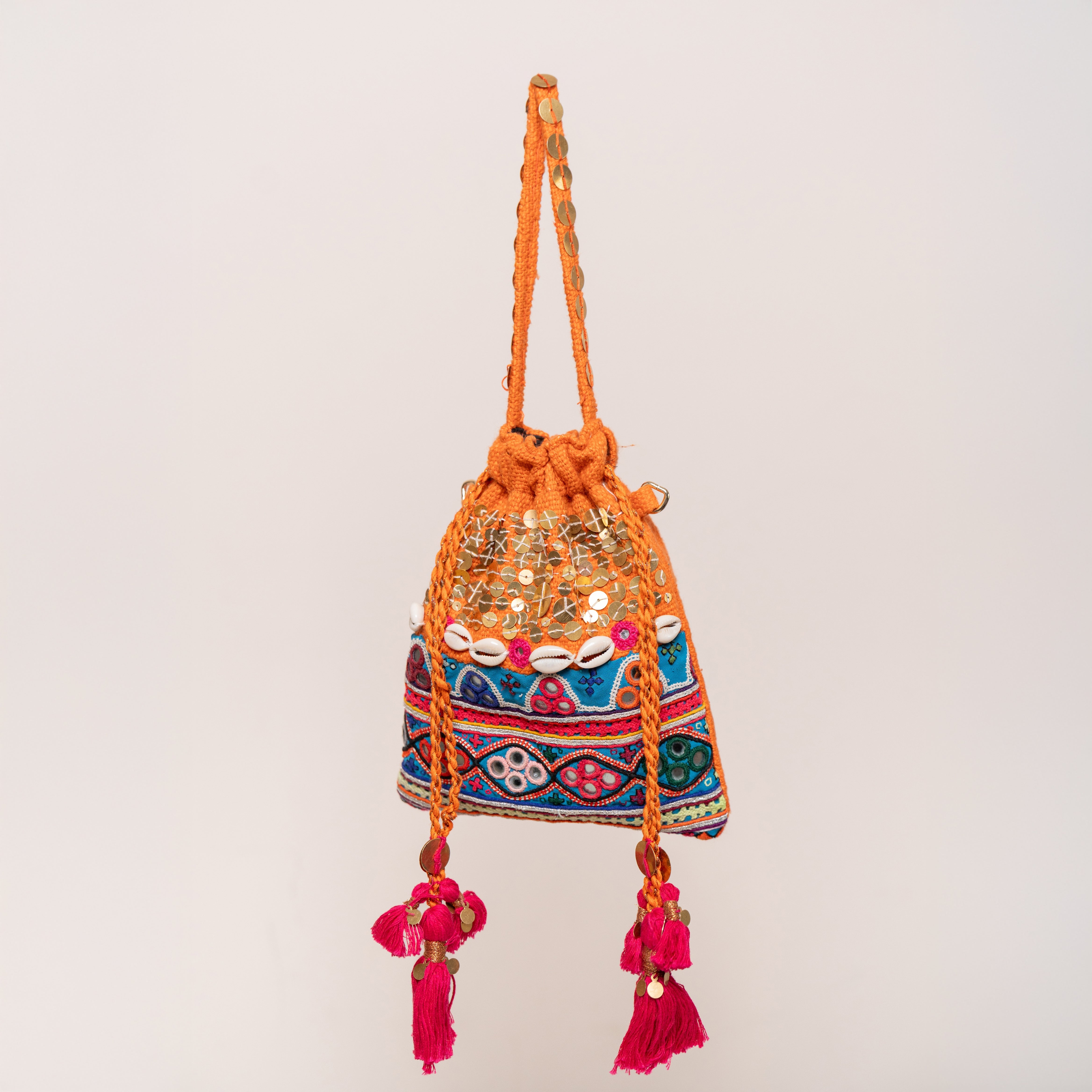 The Rangoli festive Potli