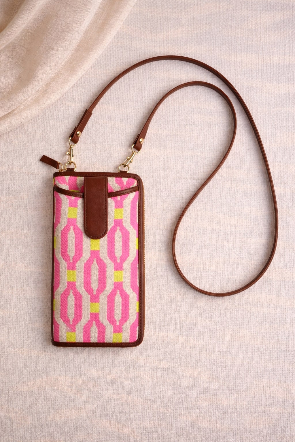 Rose Link Mobile Wallet Sling